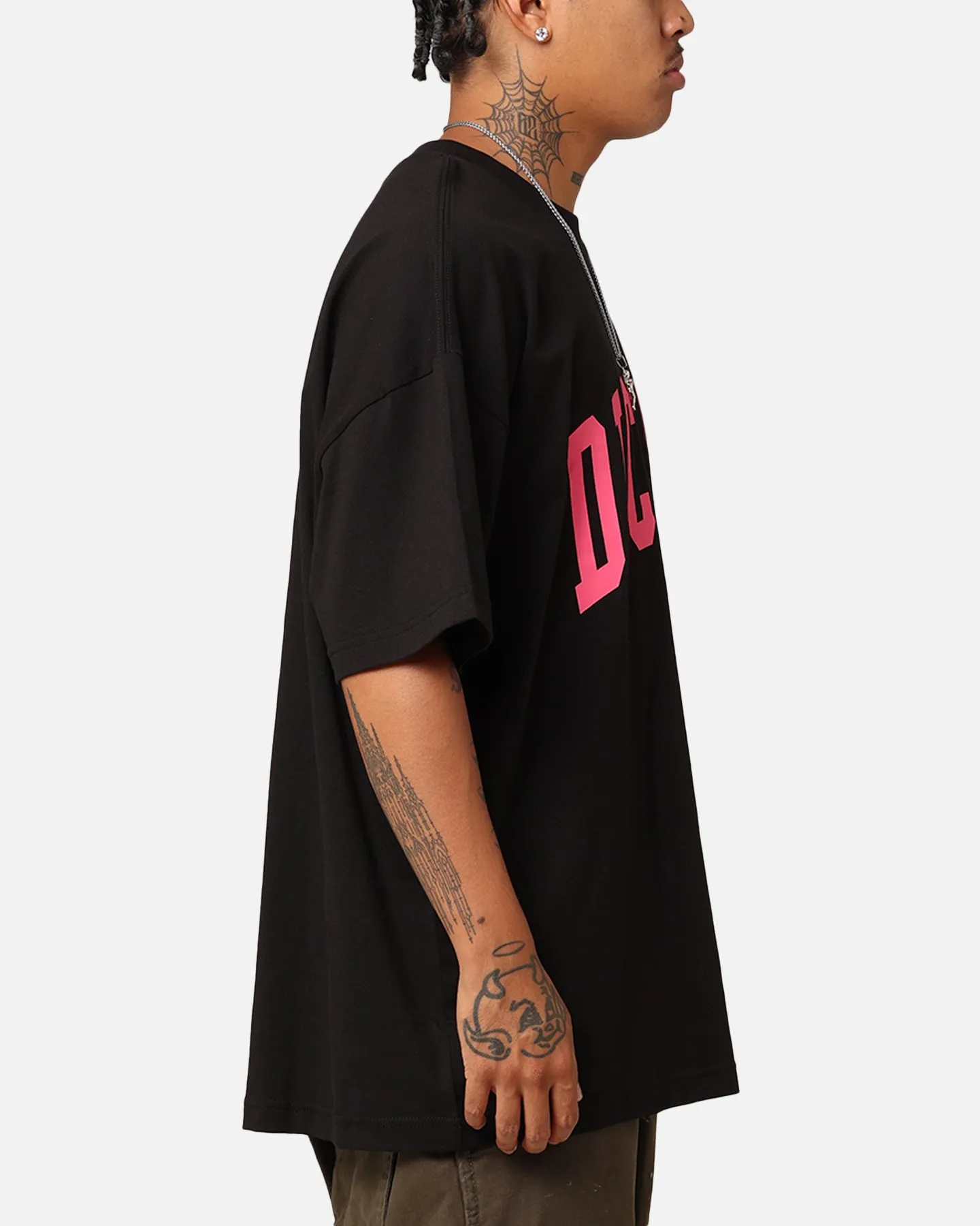 Dickies Arch 330 T-Shirt Black/Pink No Slip Shoulder Design Timeless Fit