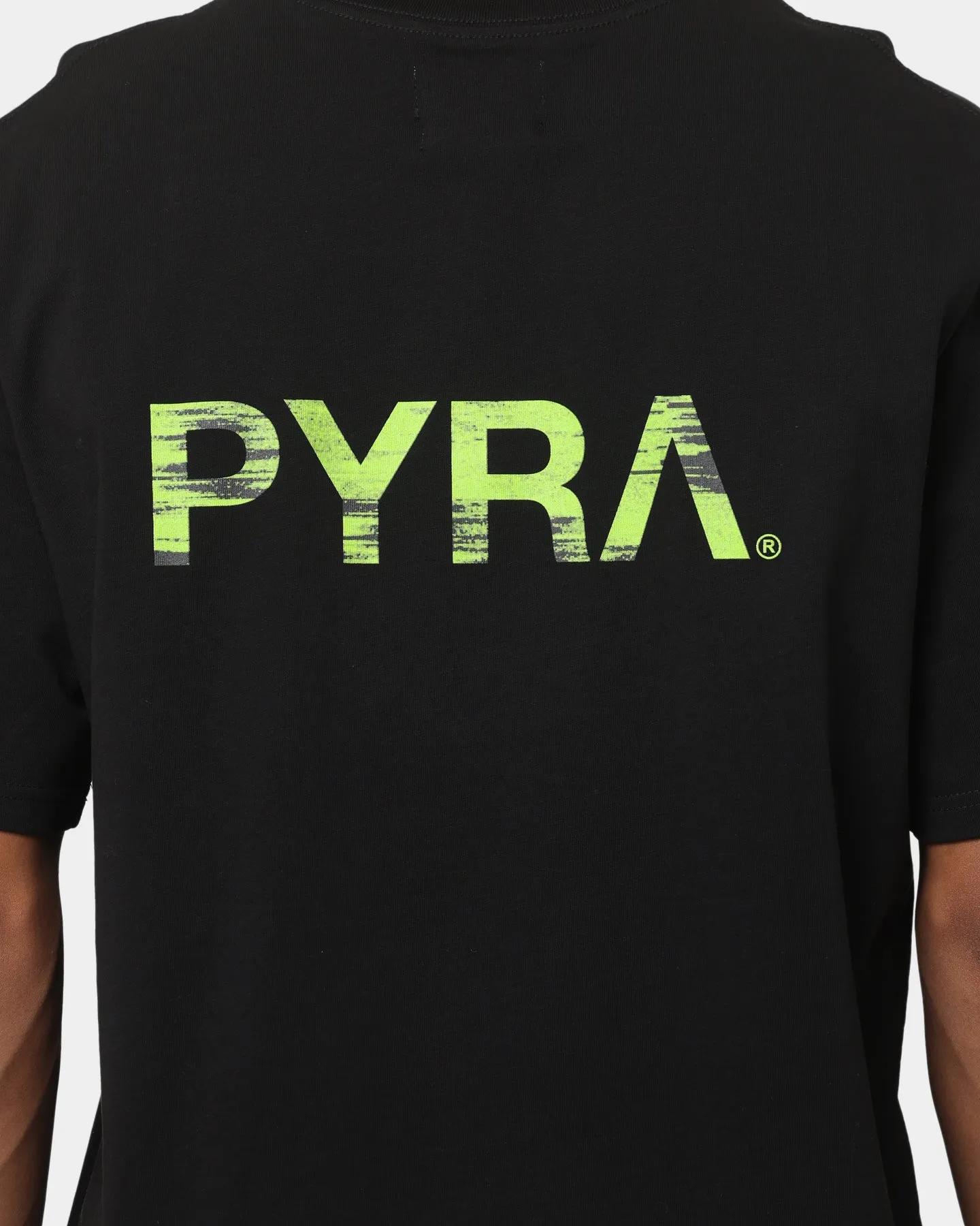 Travel Trend Look Active Fashion PYRA Grind Elements T-Shirt Black