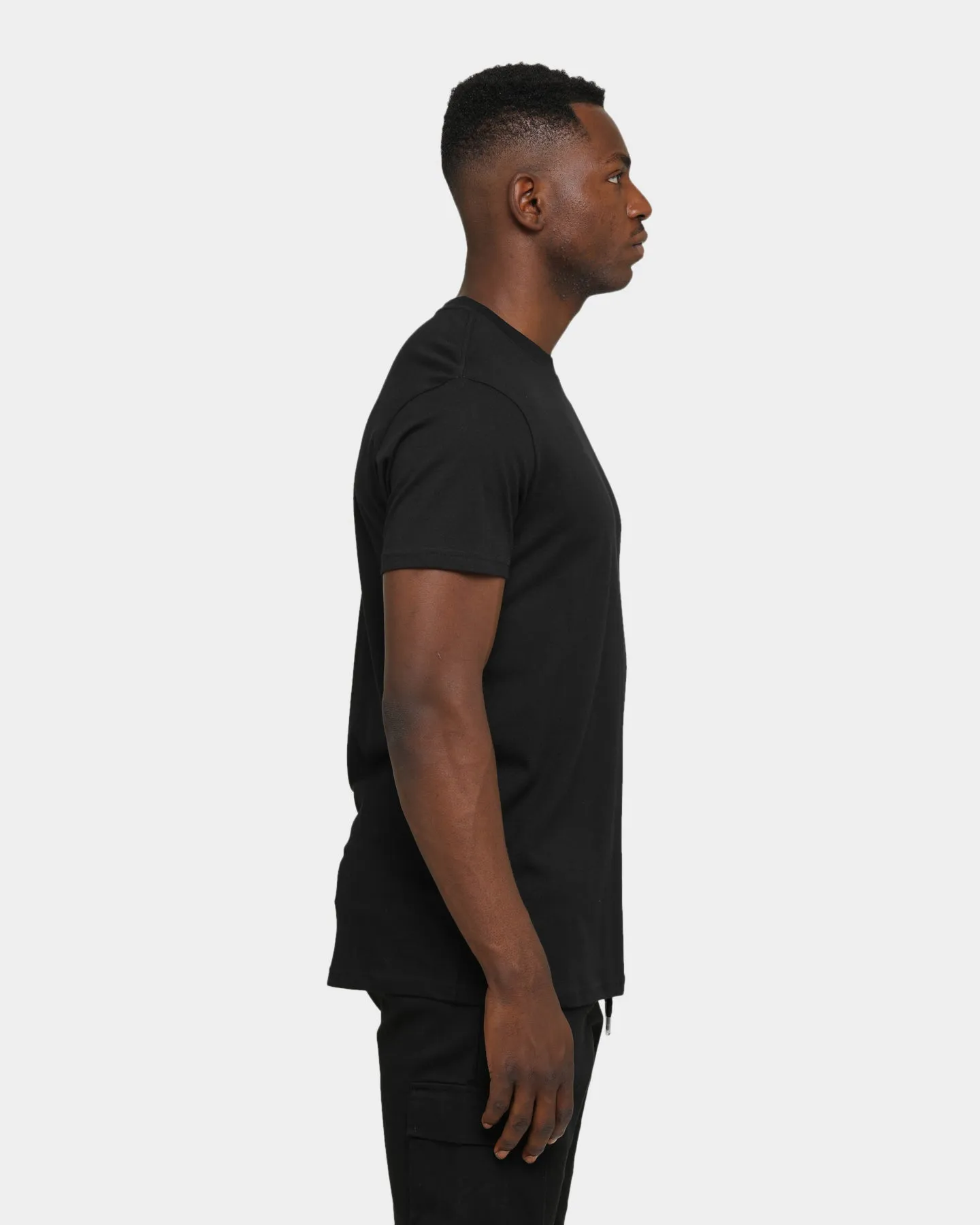 Formal Elegance Well Made Exhibit T-Shirt Black