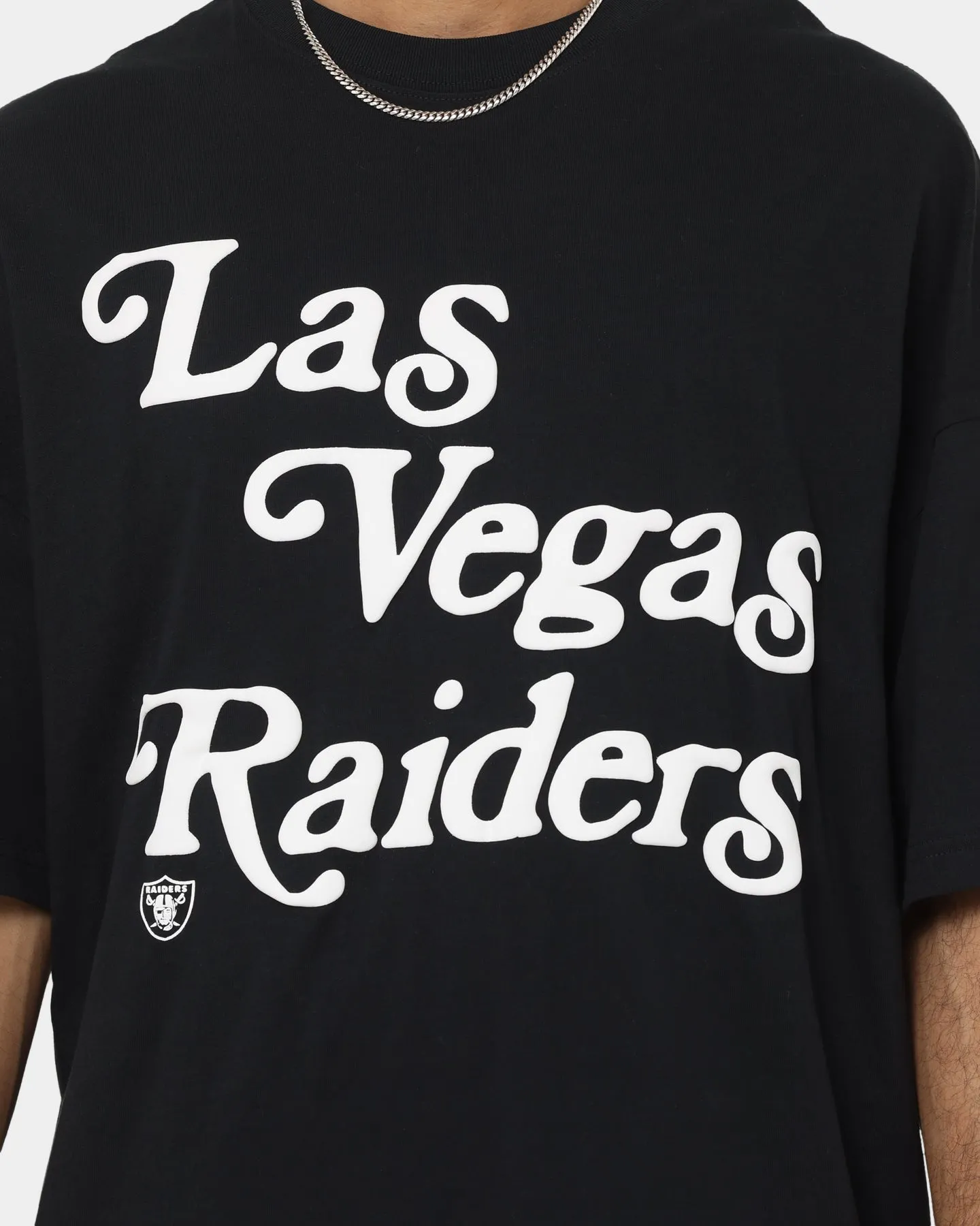 Majestic Athletic Las Vegas Raiders Puff Print Patch Oversized T-Shirt Faded Black Quick Wear