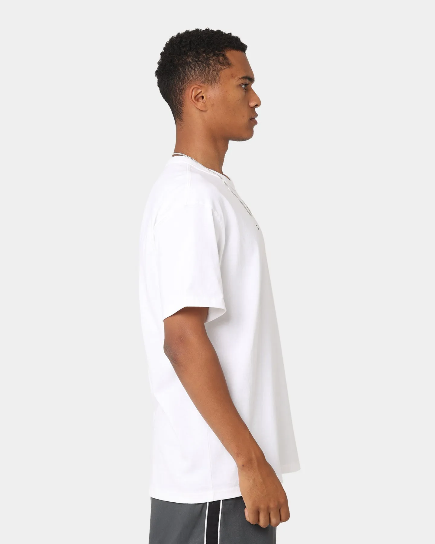 Nike Nike Sportswear Premium Essential Sustainable T-Shirt White/Black Elegant dry cleanable