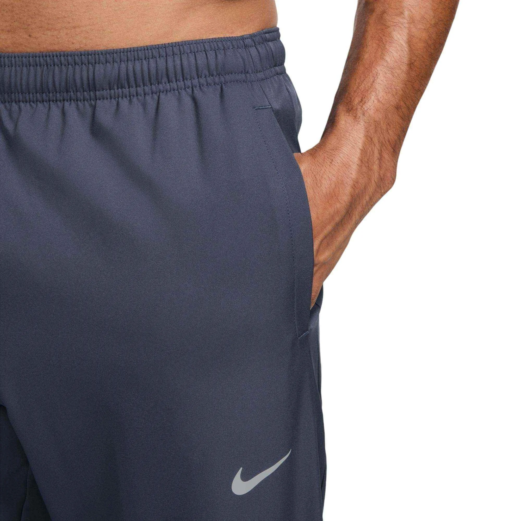 Advanced Cushioning Nike Challenger Mens Dri-Fit Woven Running Pants