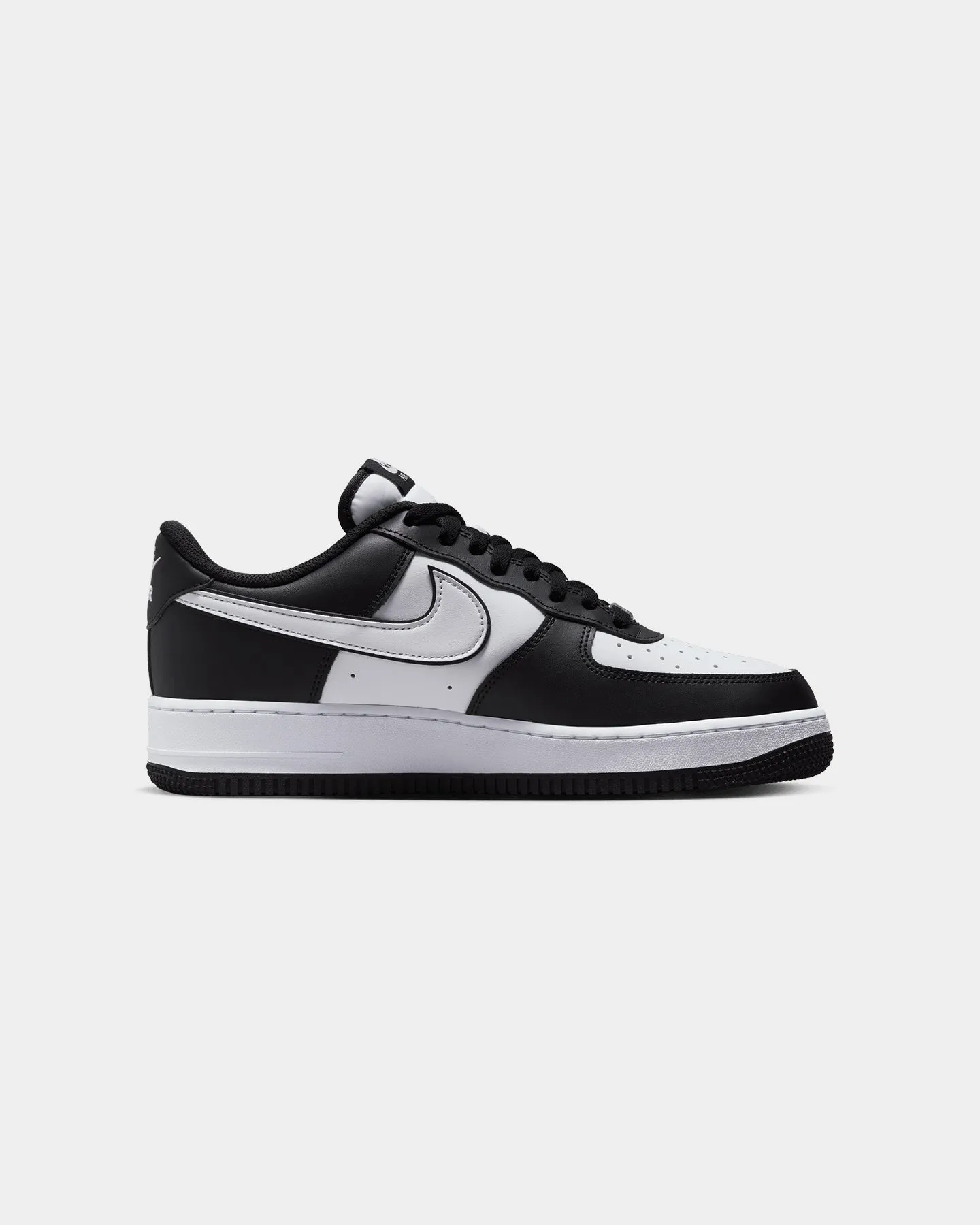 Nike Air Force 1 '07 "Panda" Black/White/Black Stable construction Soul Walk