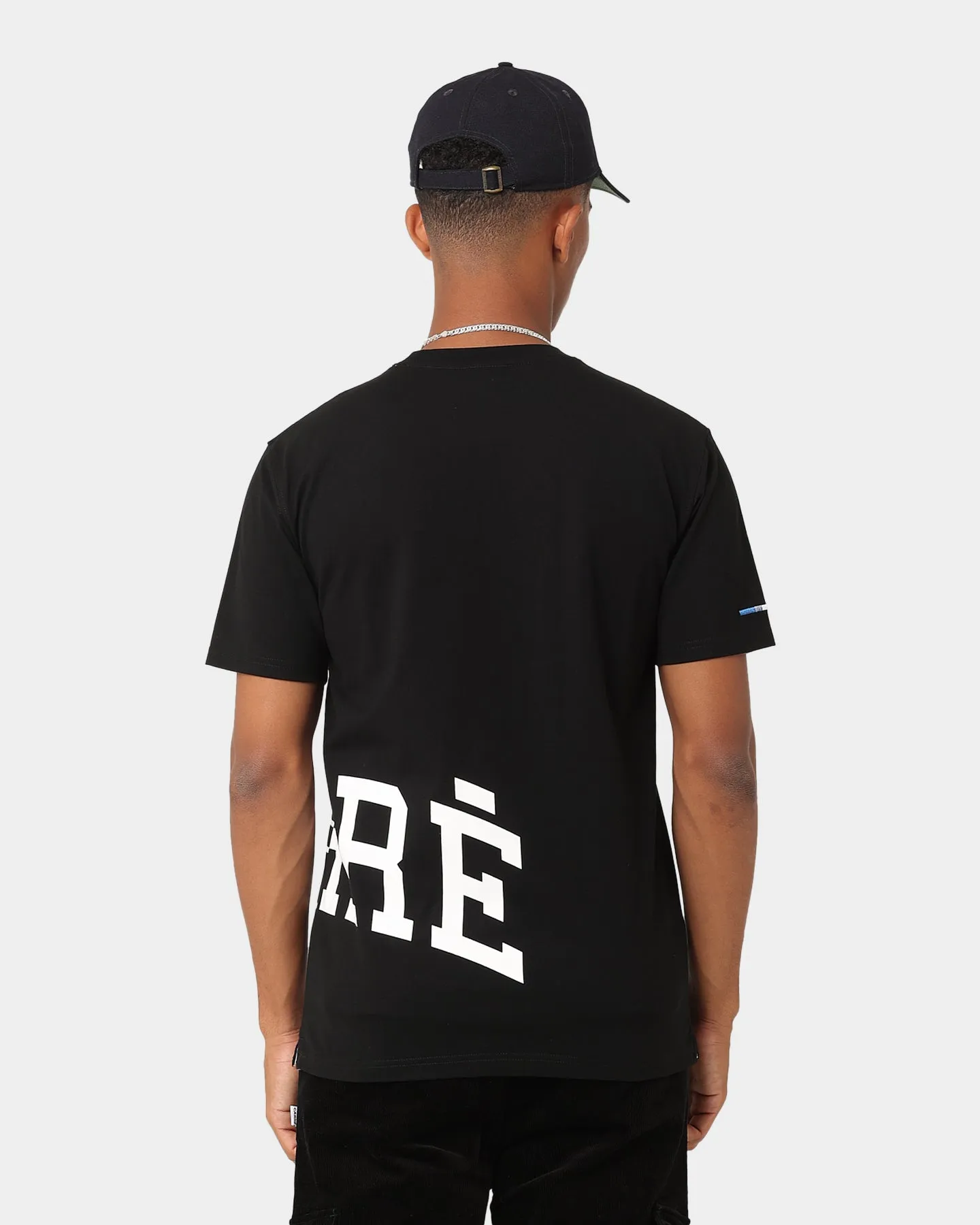 Carr?? Enorme Classique Short Sleeve T-Shirt Flattering Shape