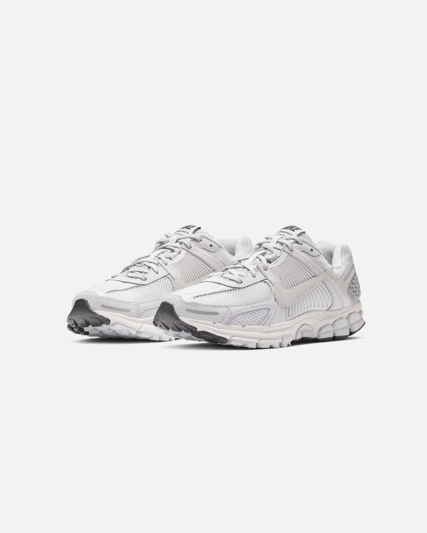 Nike Zoom Vomero 5 Vast Grey Durable Rubber Outsole Wide Path