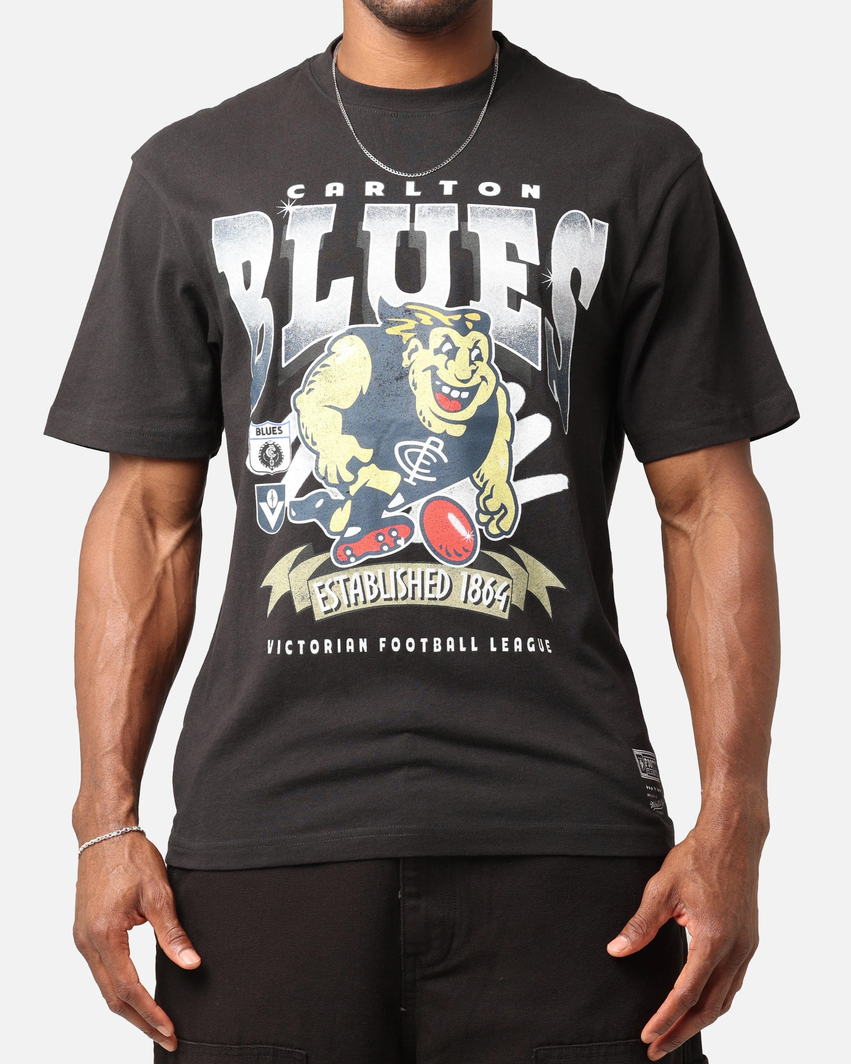 Mitchell & Ness Carlton Blues Character T-Shirt Faded Black Lightweight Construction