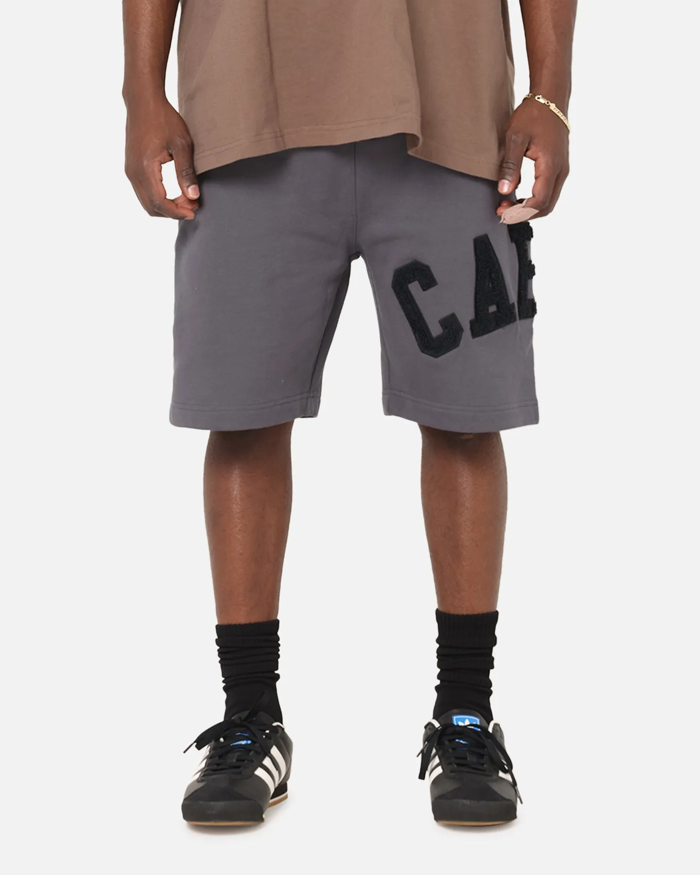 Carre C-Class Sweat Shorts Black Wash Beach-Ready Look poolside fashion