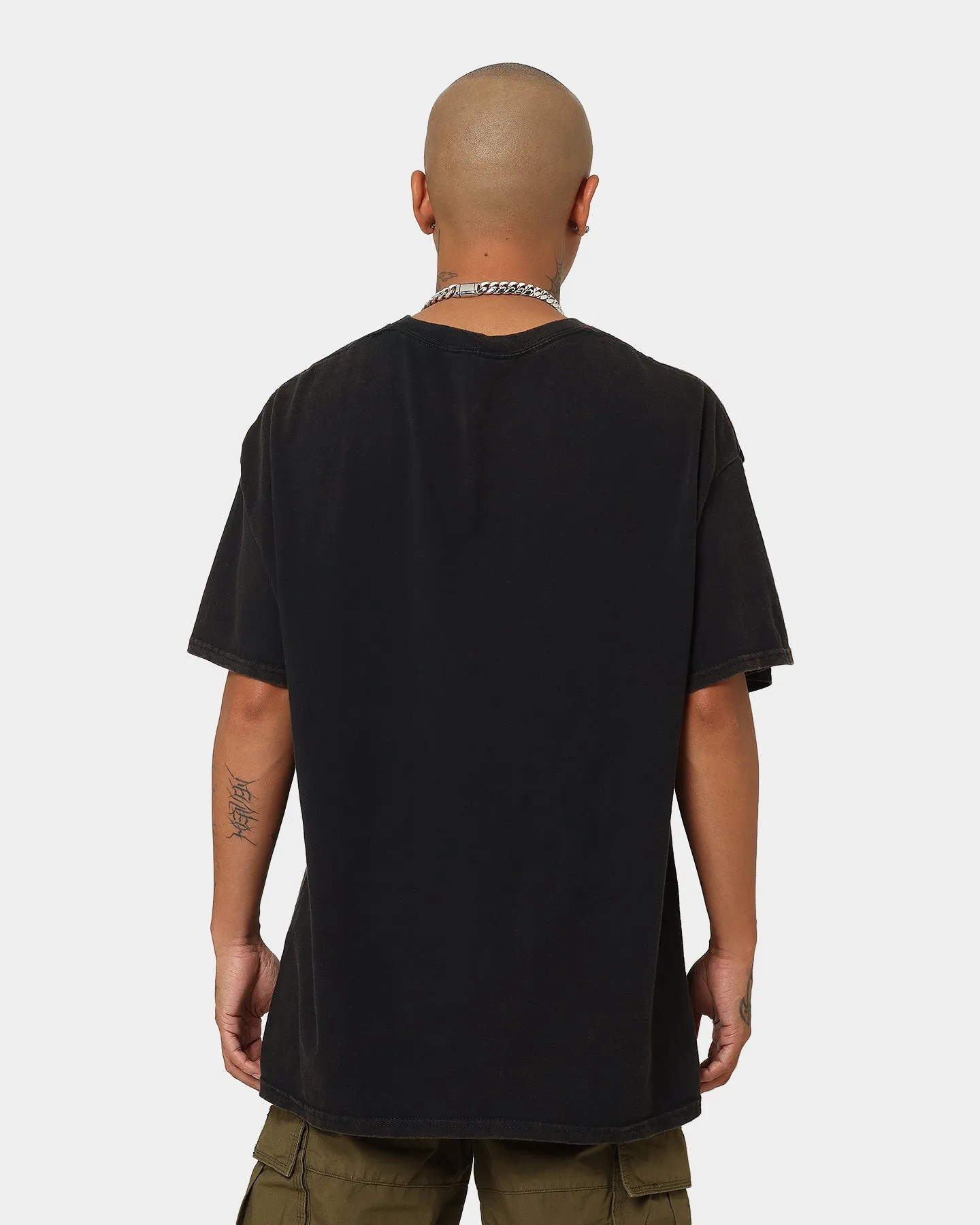 Functional Style Tight fit sexiness Goat Crew X Stranger Things Eddie Vintage T-Shirt Black Wash