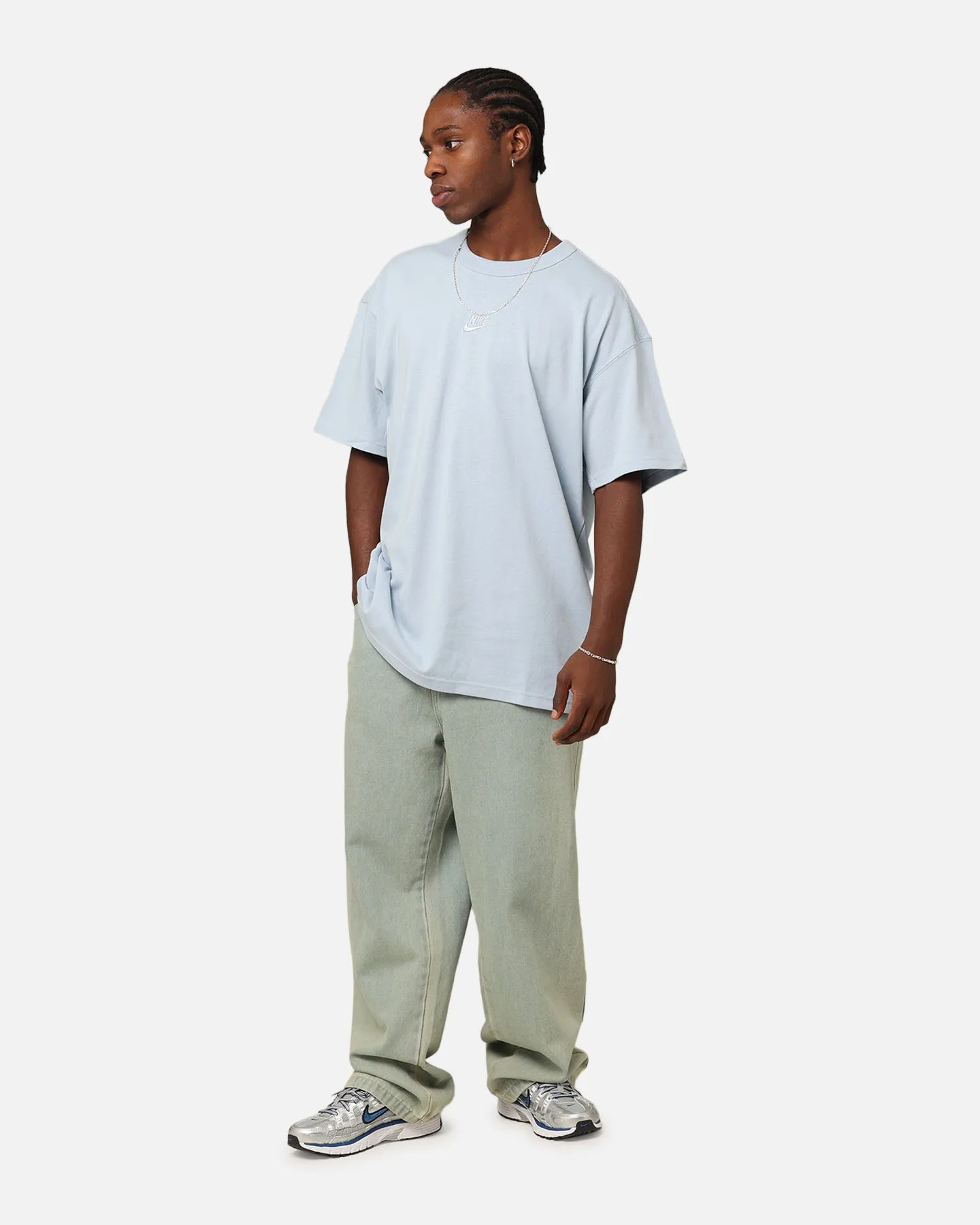 Comfort and Fit Curved Hem Nike Sportswear Premium Essentials Sustainable T-Shirt Light Armoury Blue