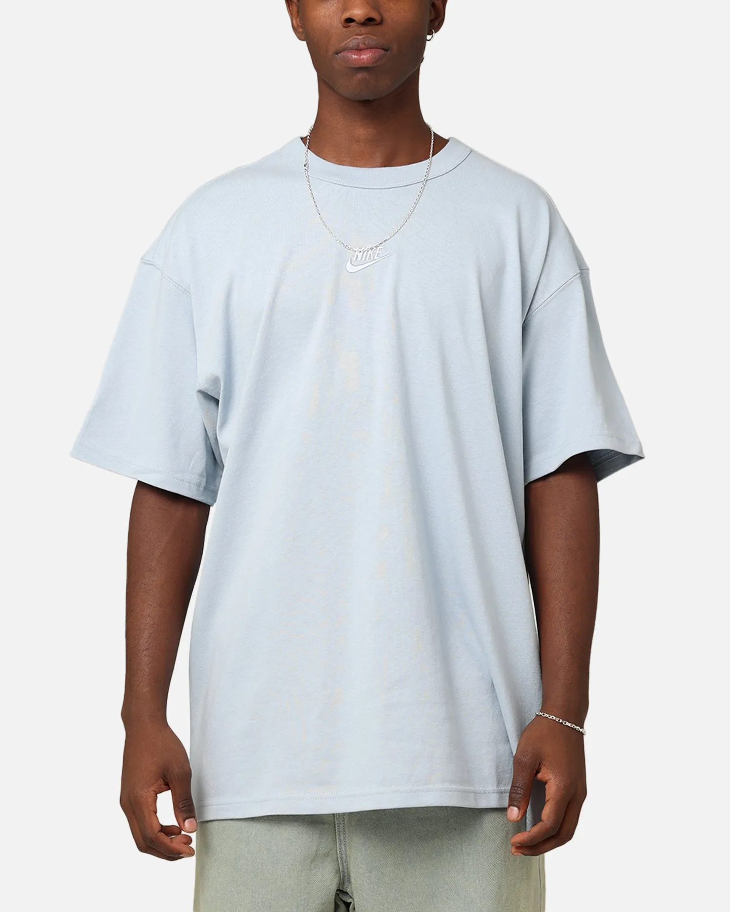 Nike Sportswear Premium Essentials Sustainable T-Shirt Light Armoury Blue Street Smart Embroidered Details