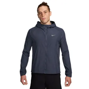 Nike Mens Repel Miler Jacket suitable for photography