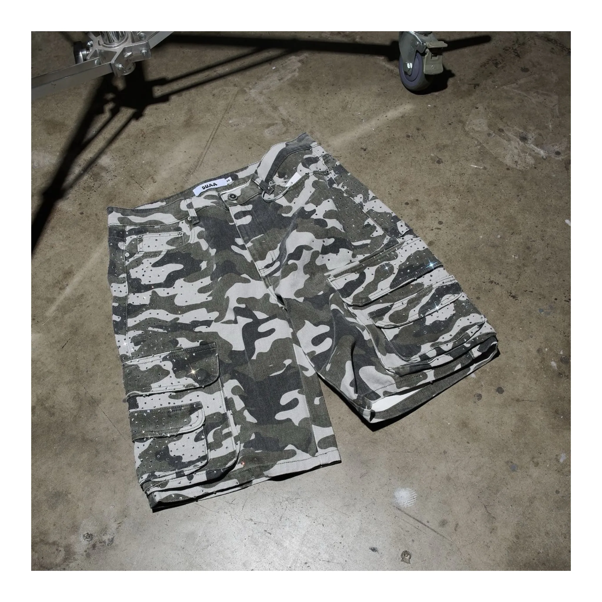 DUAA ''FORWARD'' GREY CAMO CARGO QuickReleaseClosure