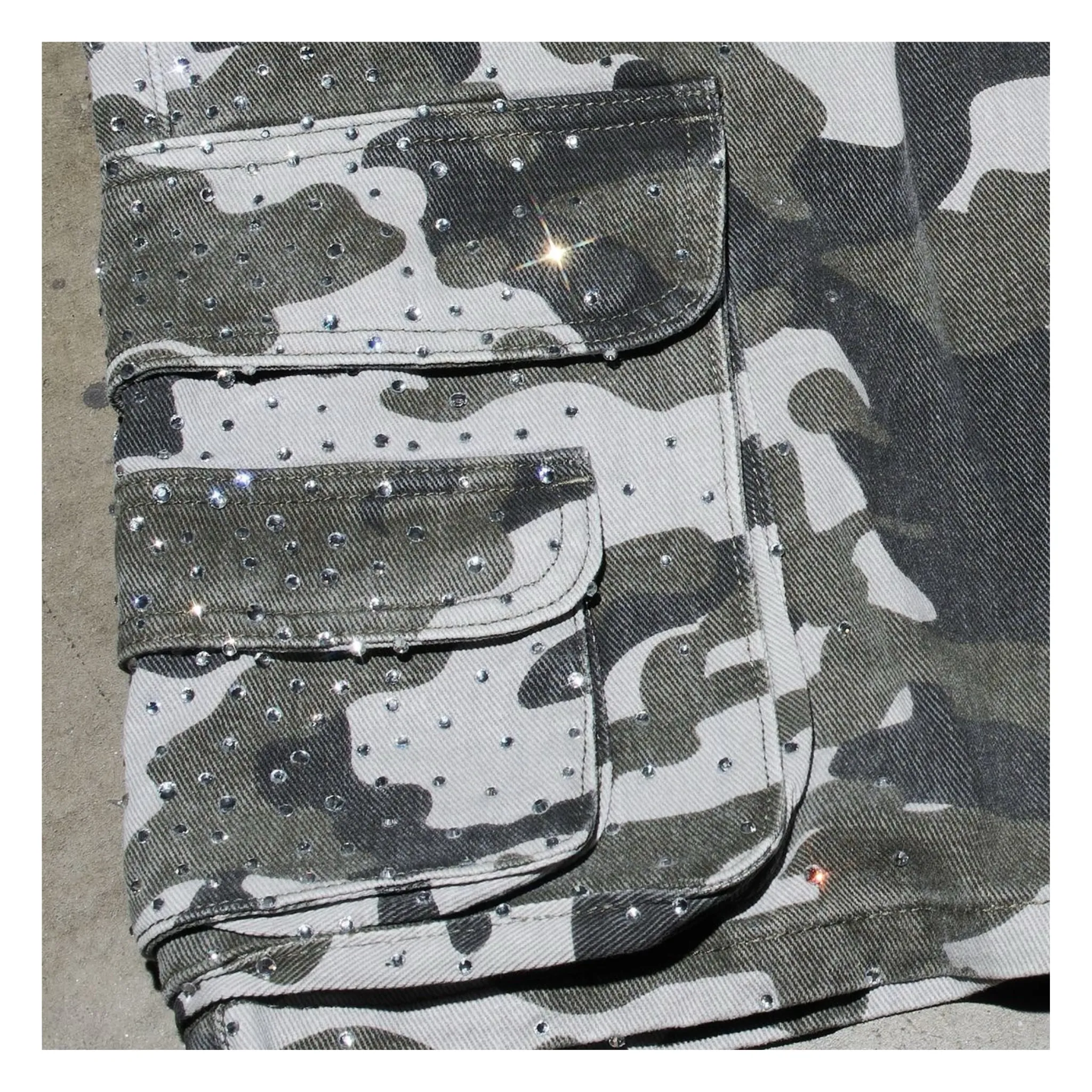 DUAA ''FORWARD'' GREY CAMO CARGO Free Shape