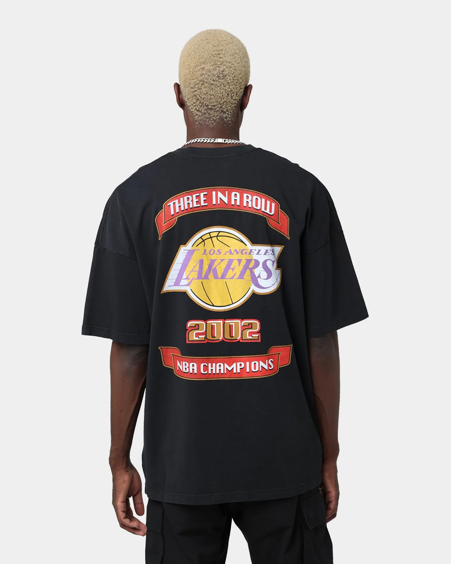 Ethically Sourced Material Layering Fashion Mitchell & Ness Los Angeles Lakers 3-Peat T-Shirt Black