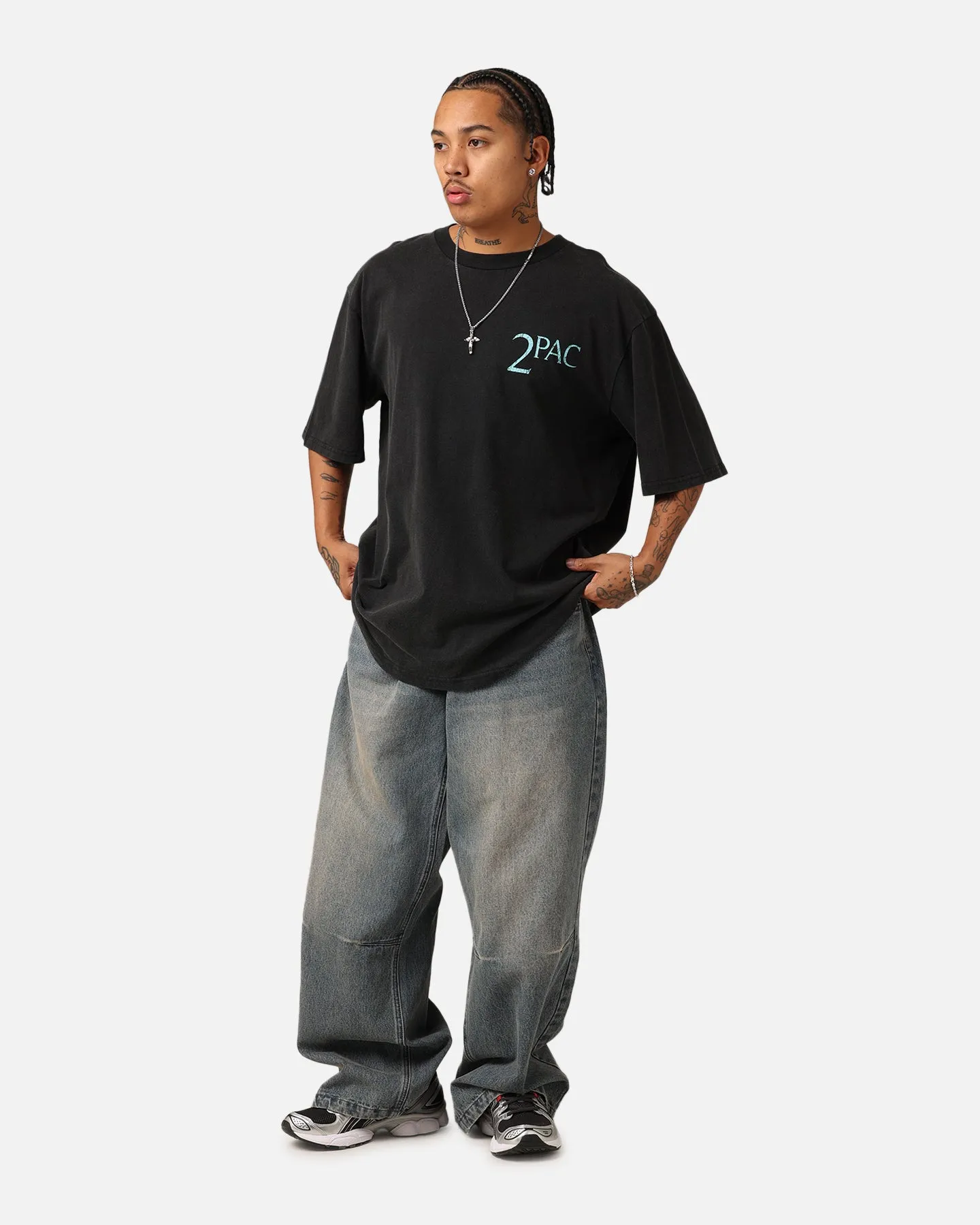 Tupac Blue Smoke T-Shirt Washed Black Reinforced Neckline Streetwear attitude
