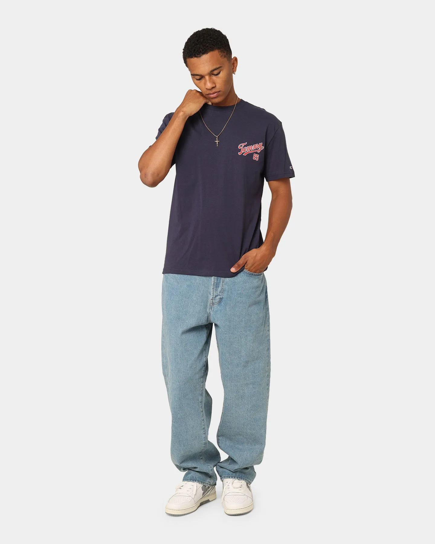 Tommy Jeans TJM Classic College 85 Logo T-Shirt Twilight Navy Matte Look Wrinkle Resistant Material