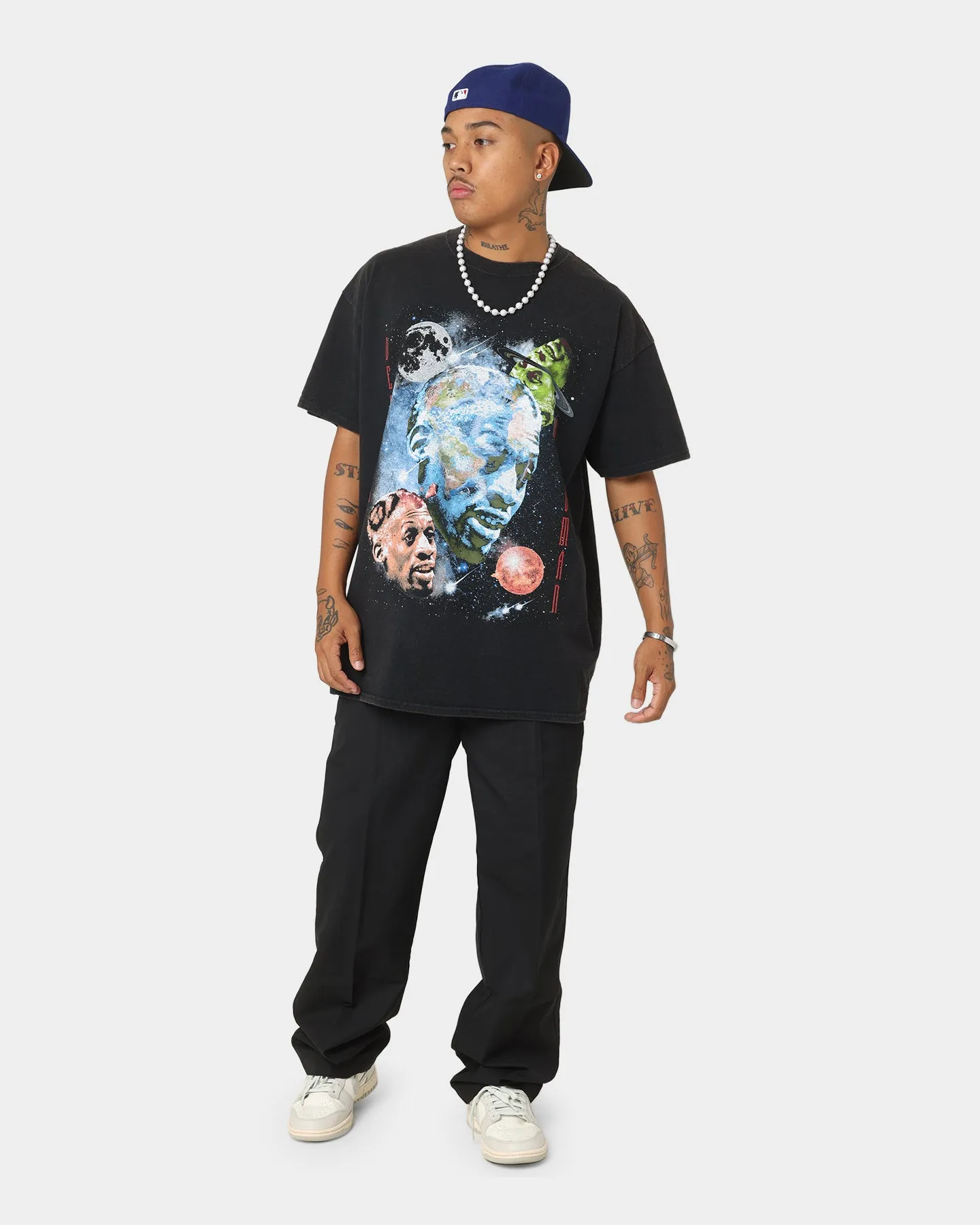 Rodman Brand Astro Head Vintage T-Shirt Black Wash Adjustable Hem NonRestrictiveCut
