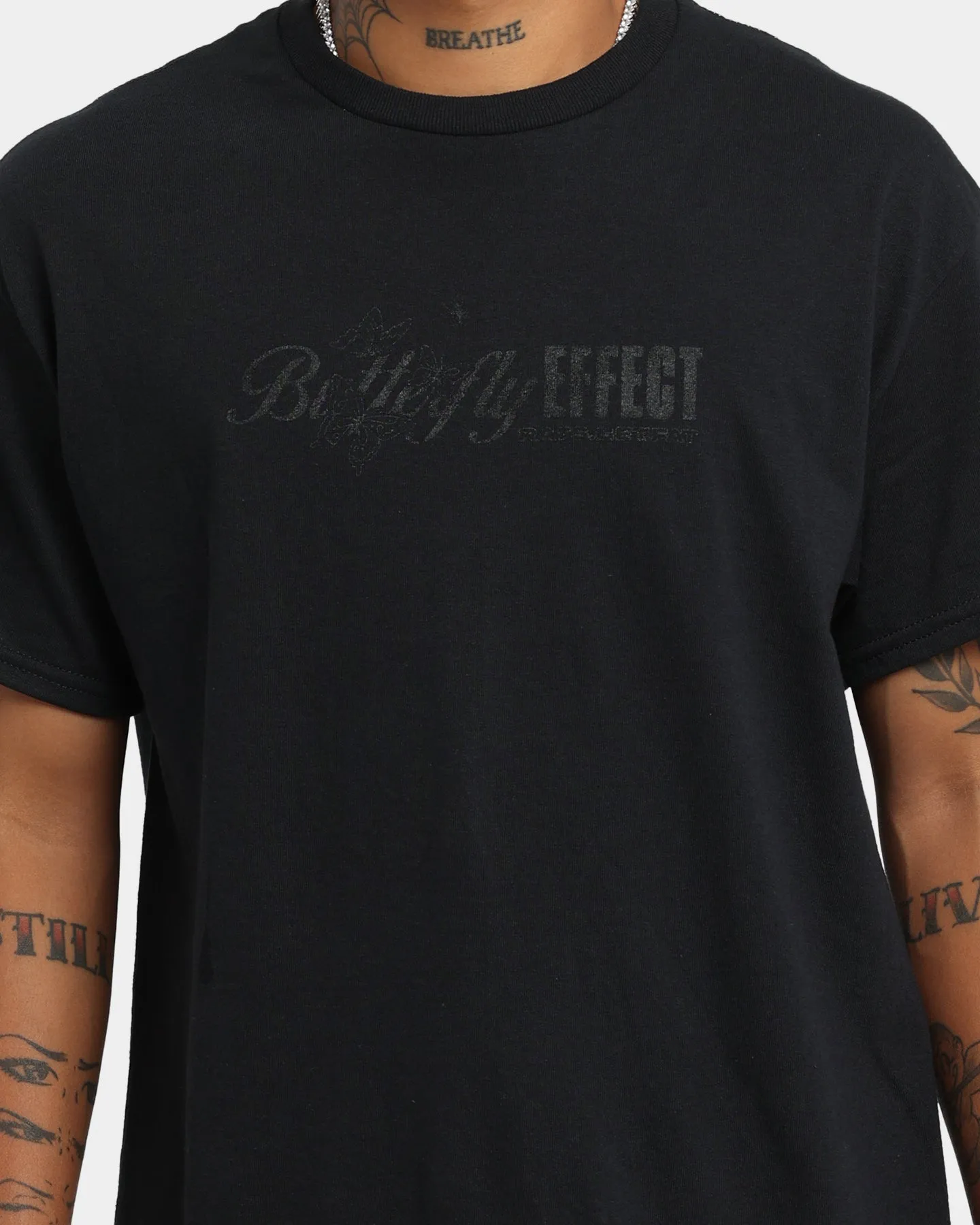 Weekend Smart Raw Edge Hem Rats Get Fat Butterfly Effect Vintage T-Shirt Black/Black