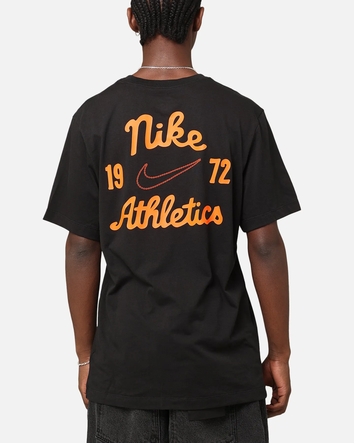 Nike Sportswear Club Essential T-Shirt Black BreathableMeshLining