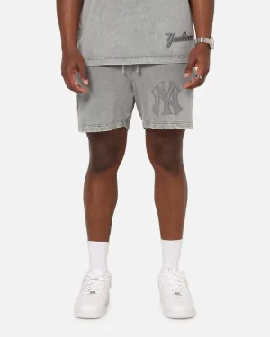 Slip Resistant Inner Grip Pro Standard New York Yankees Washed Classic Shorts Washed Grey