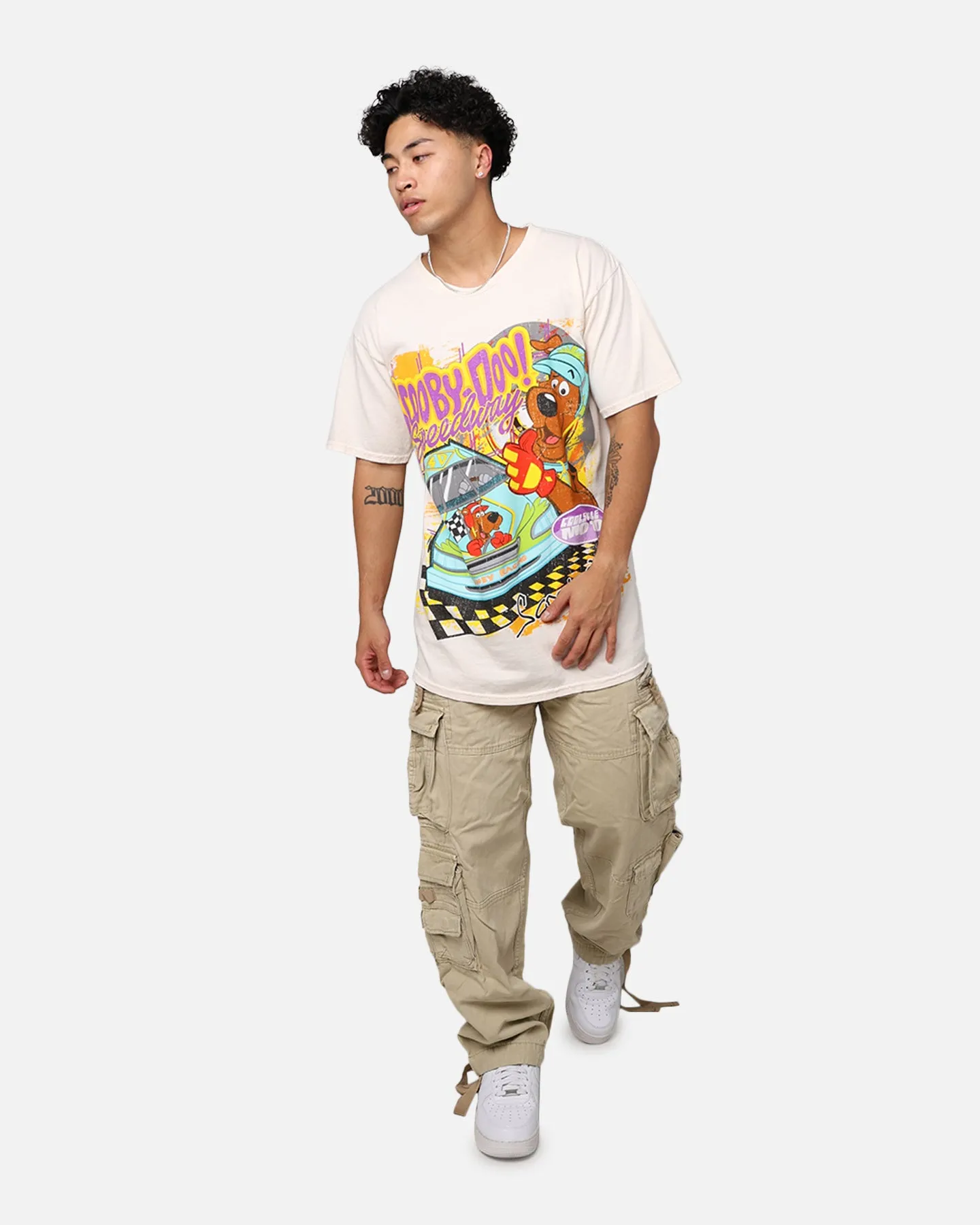 Goat Crew X Scooby-Doo Scooby Raceway T-Shirt Off White SlimFitDesign