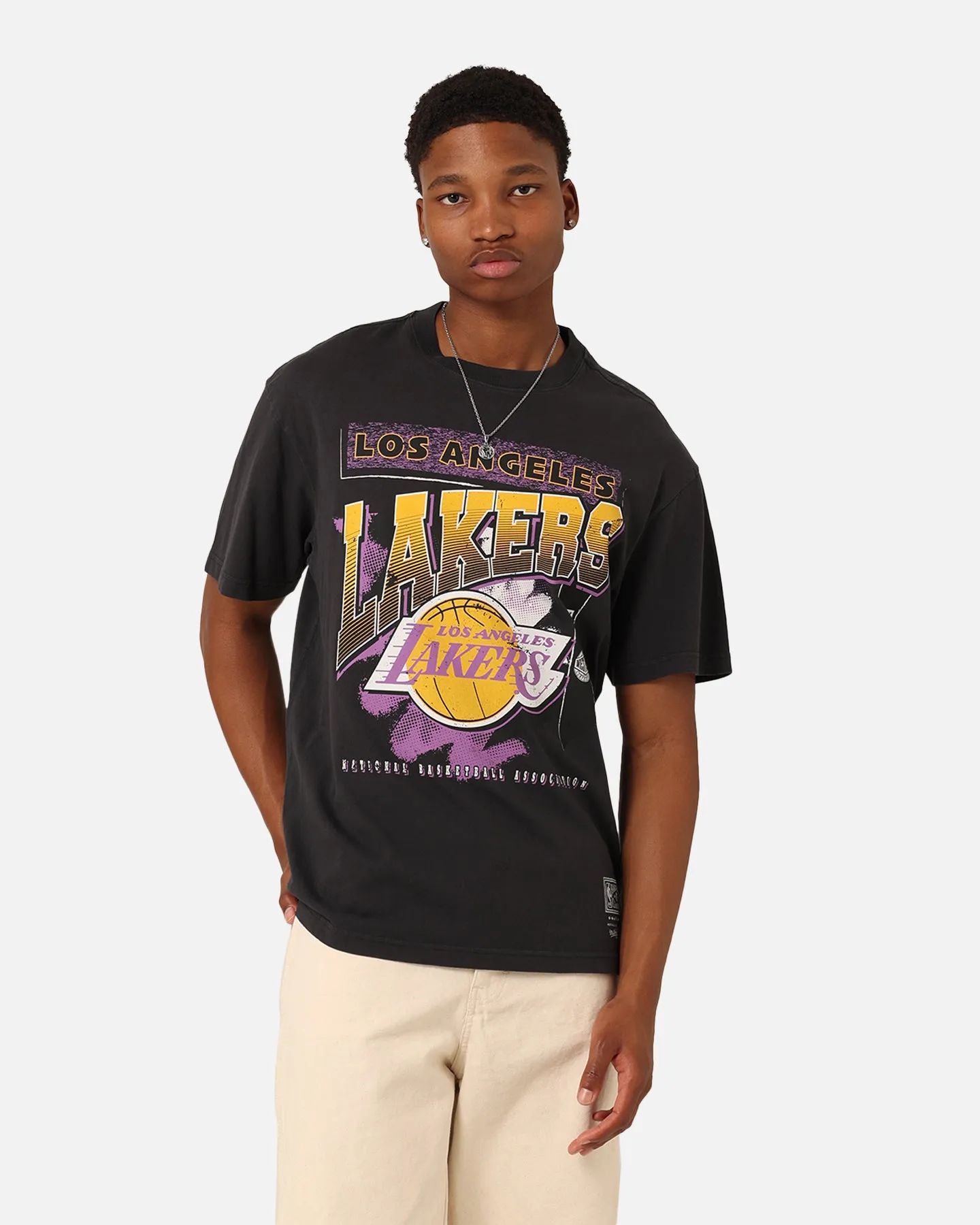 Minimalist purity Mitchell & Ness Los Angeles Lakers Brush Off 2.0 T-Shirt Faded Black