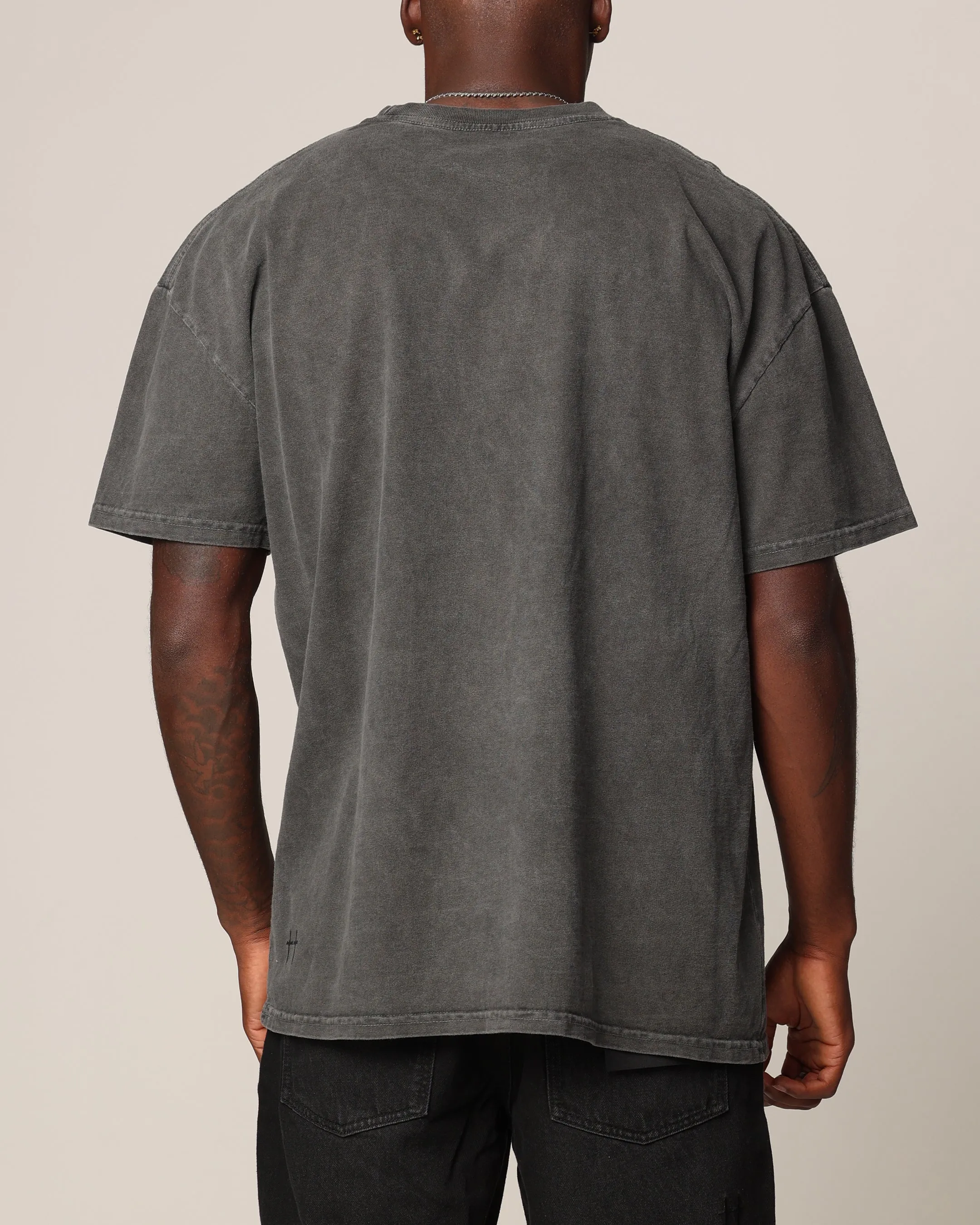 Minimal Fashion Saint Morta Chroma T-Shirt Black Wash