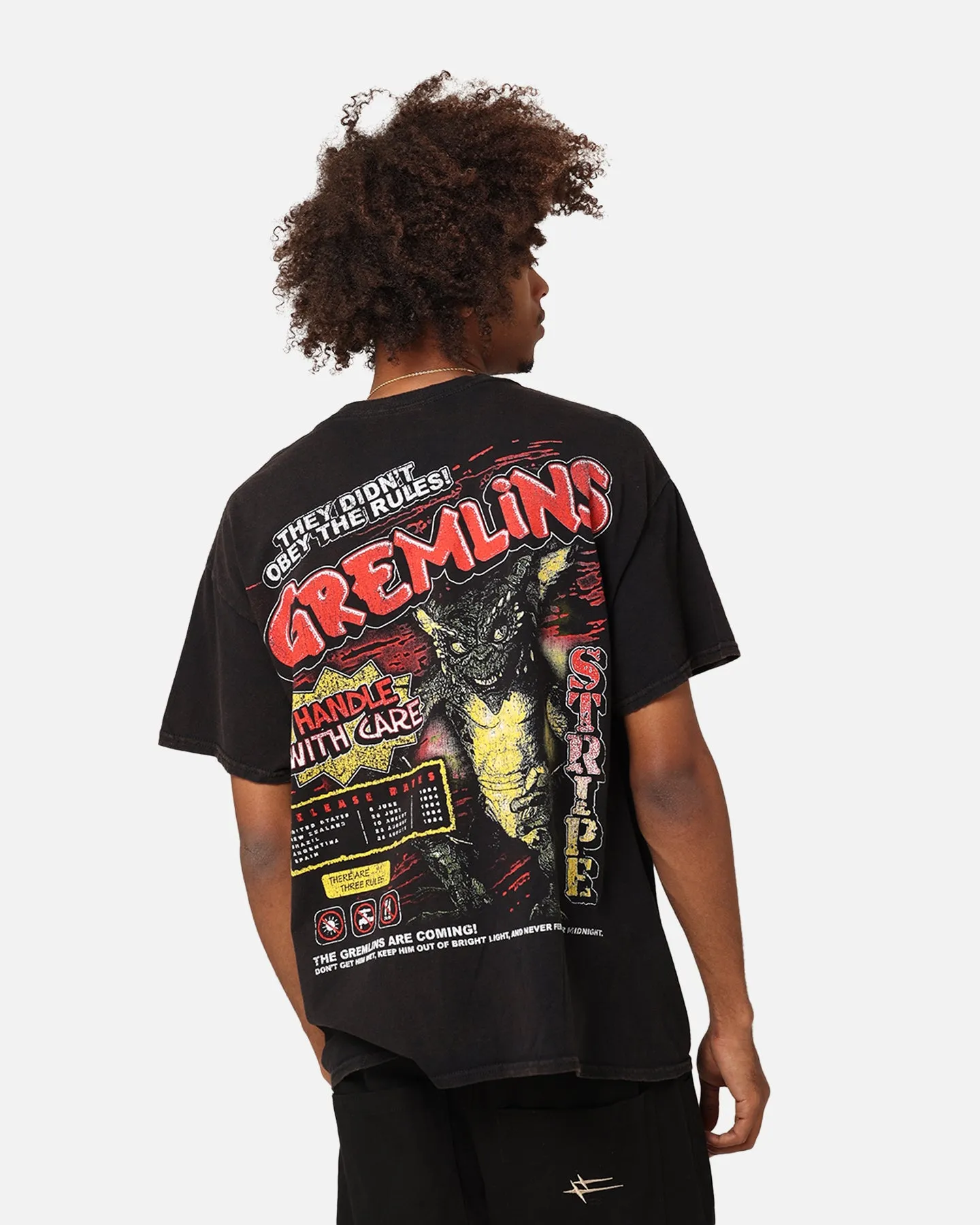 Goat Crew X Gremlins Gremlins Obey Vintage T-Shirt Black Wash Stylish Wearable
