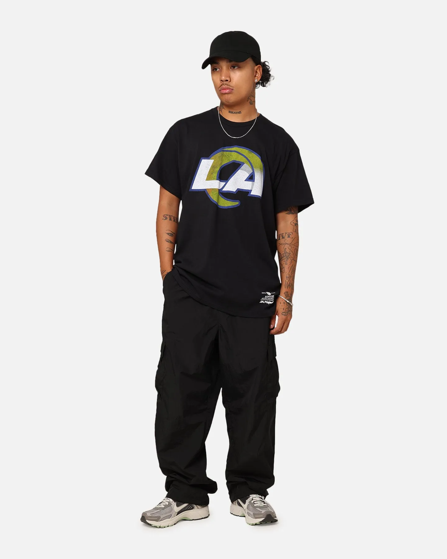 Majestic Athletic Los Angeles Rams Team Crest T-Shirt Black Spandex Enhanced Elasticity