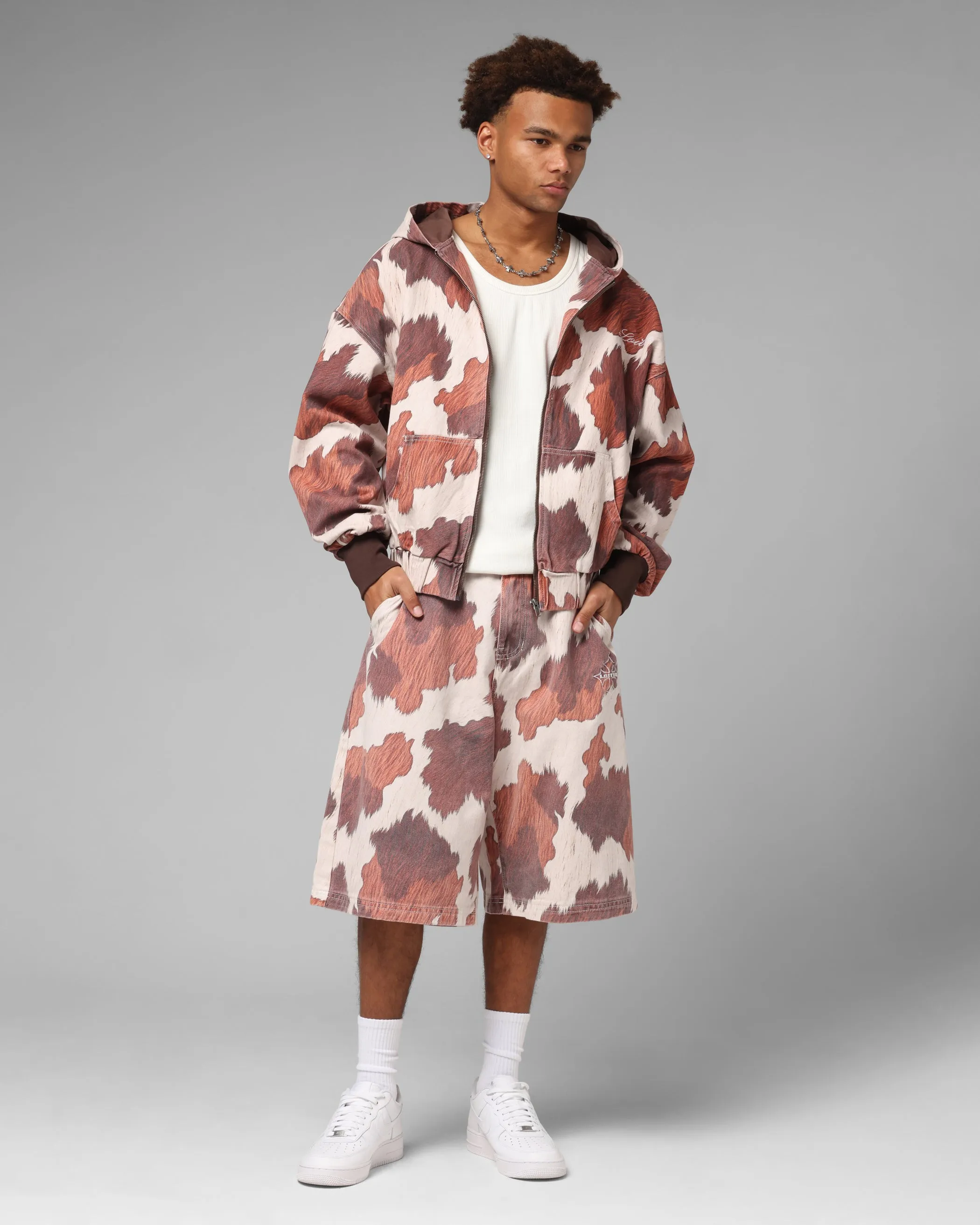 Elastic Fit NonSlipGrip Loiter Hide Jorts Cowhide