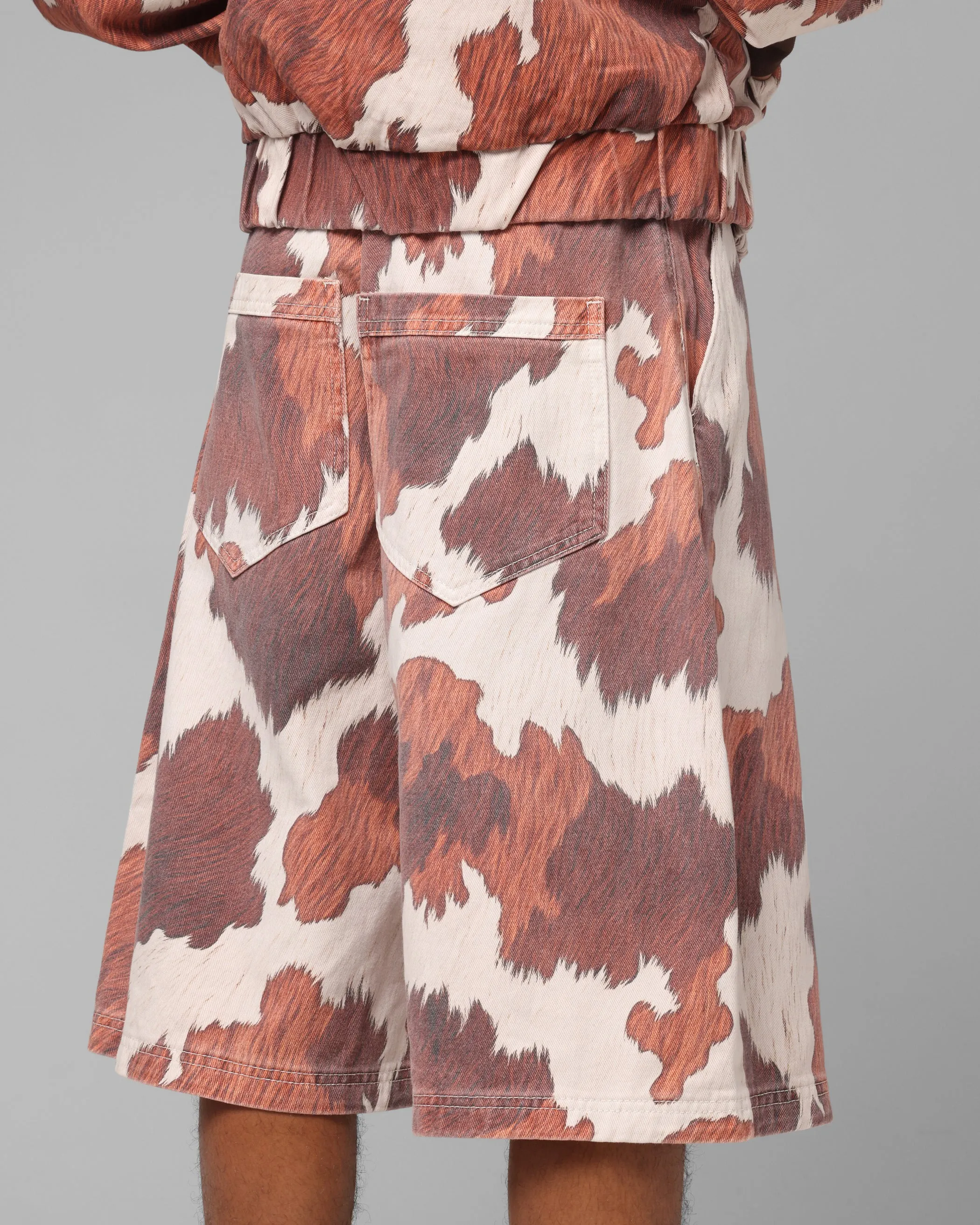 Functional Fashion pilling resistant Loiter Hide Jorts Cowhide