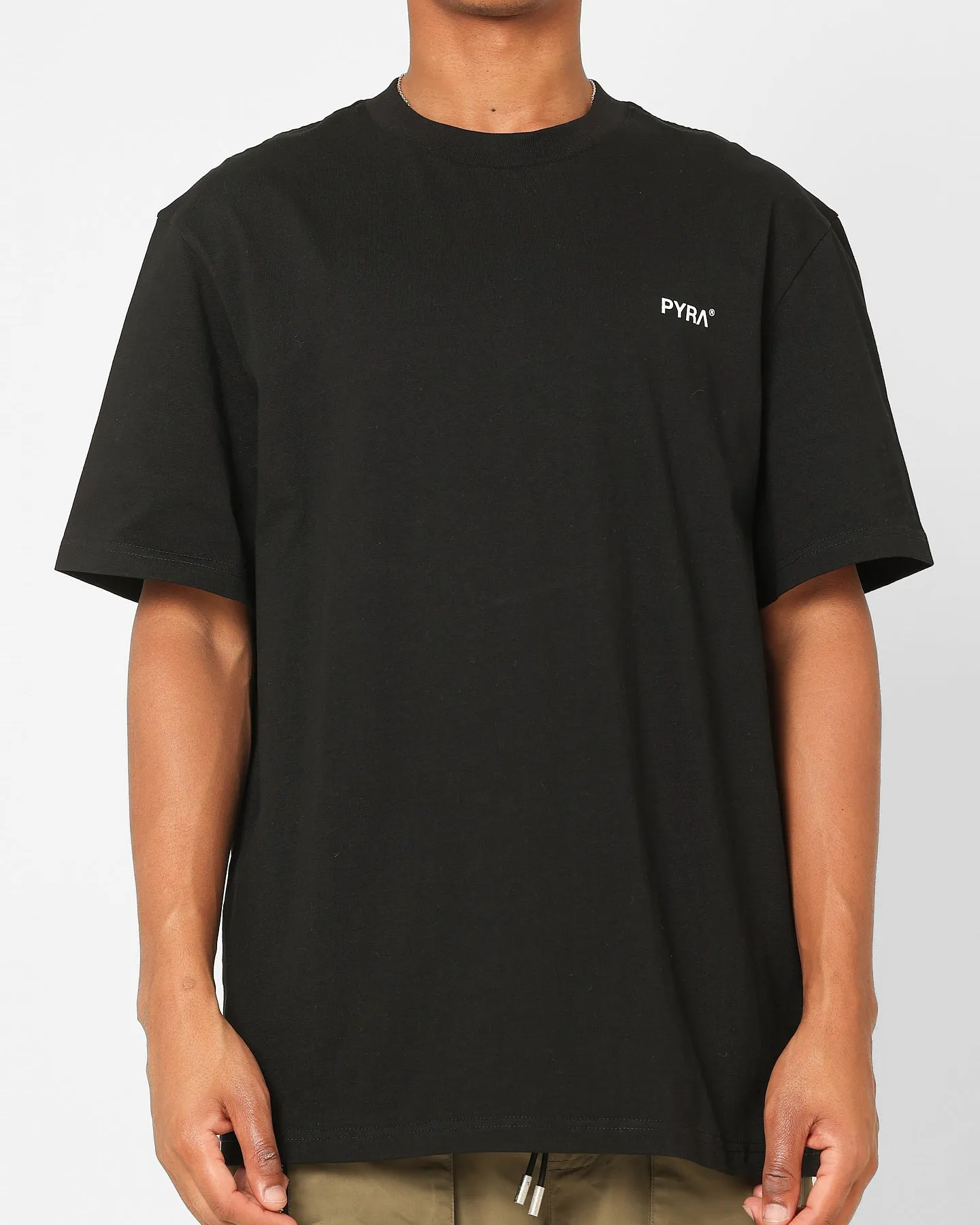 PYRA Core Logo T-Shirt Black FlexibleCollarOptions Structured silhouette