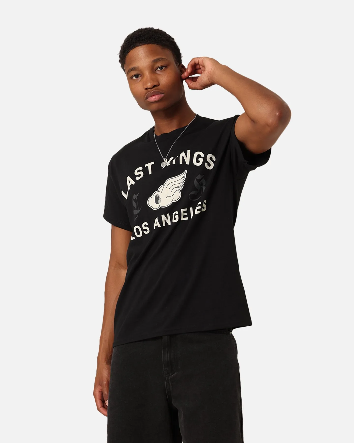Last Kings Wings T-Shirt Black Weekend Look Office Attire
