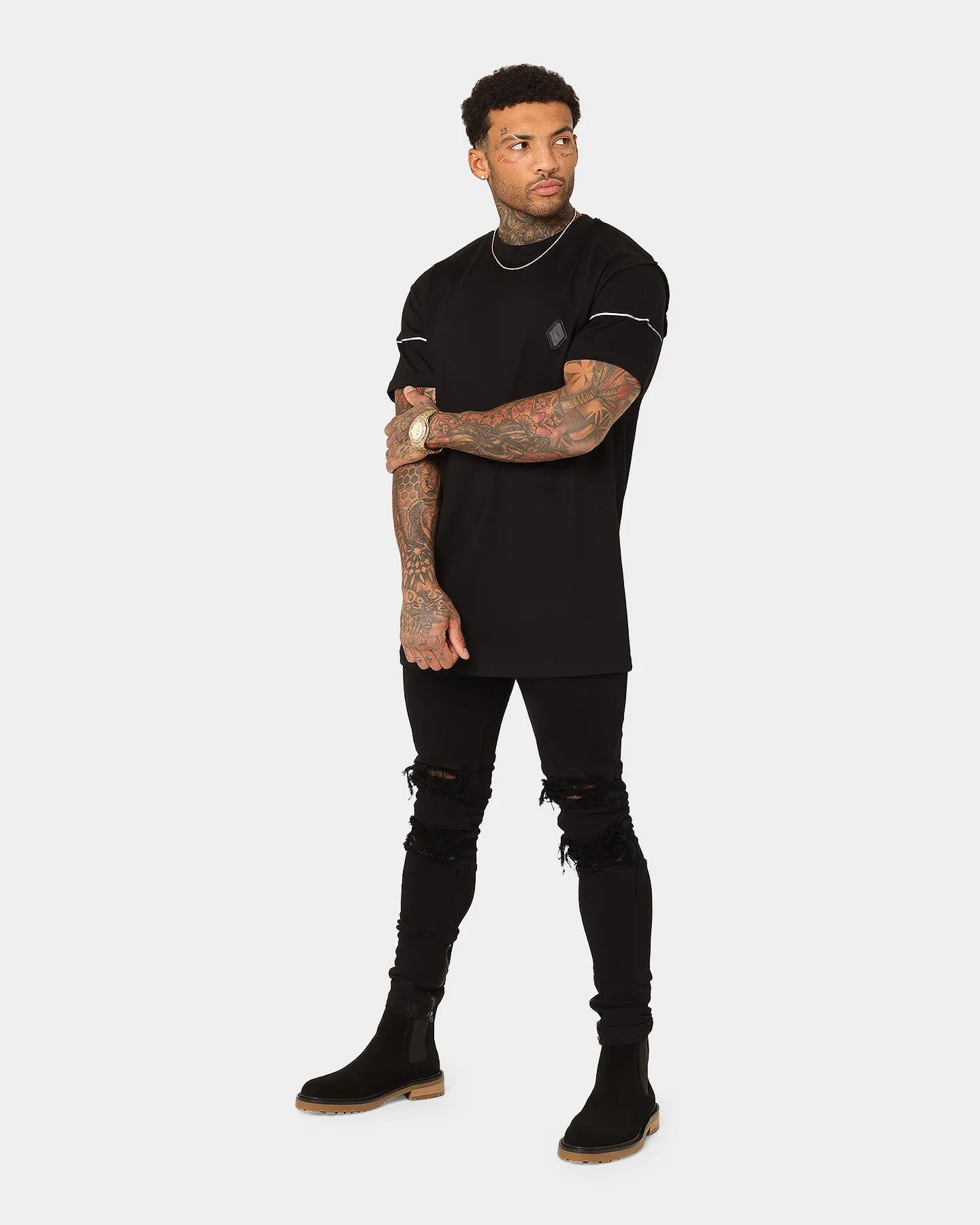 proper length Slim Fit Cut Saint Morta Polaris T-Shirt Black/3M