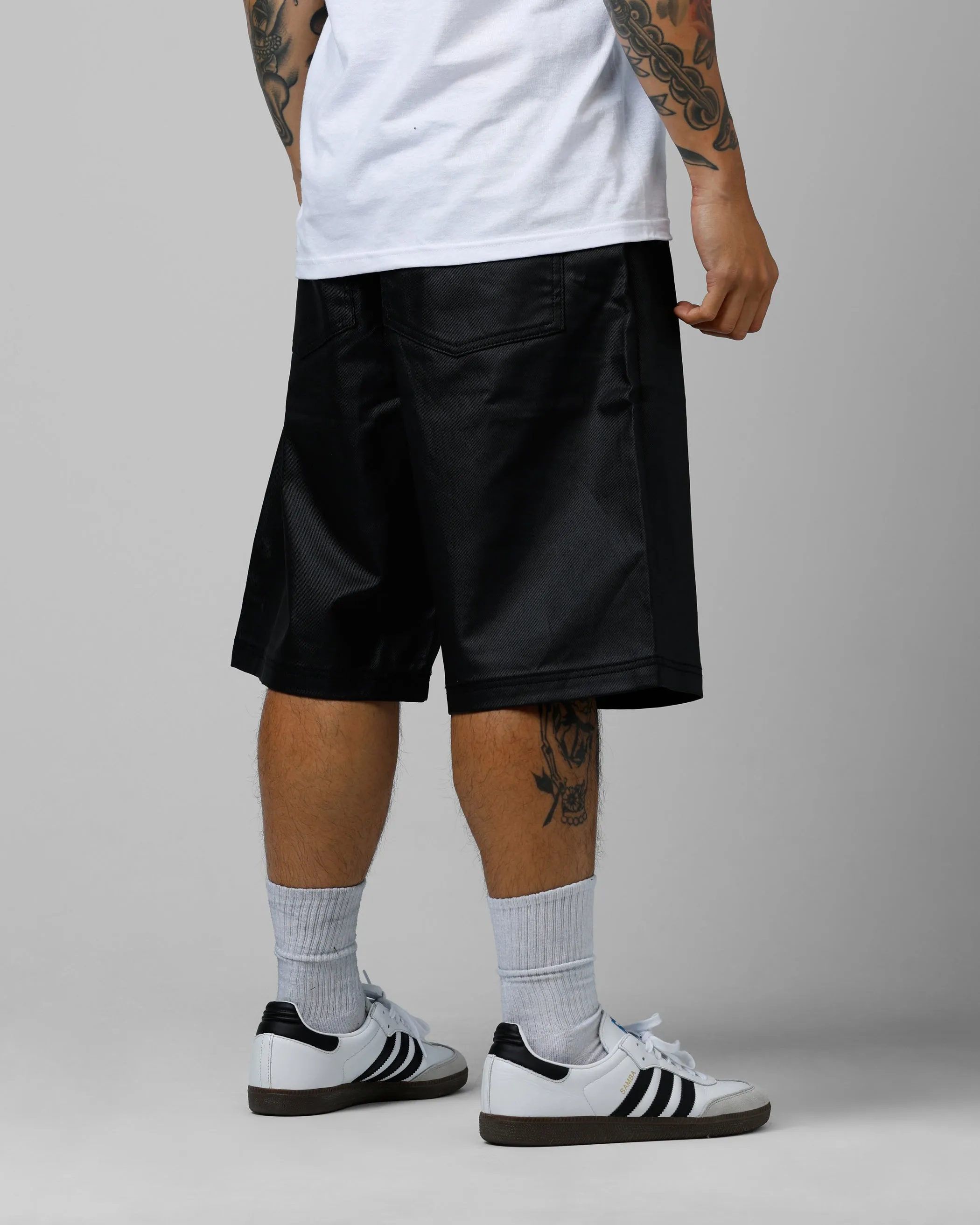 Loiter F-16 Denim Jorts Black warm tones