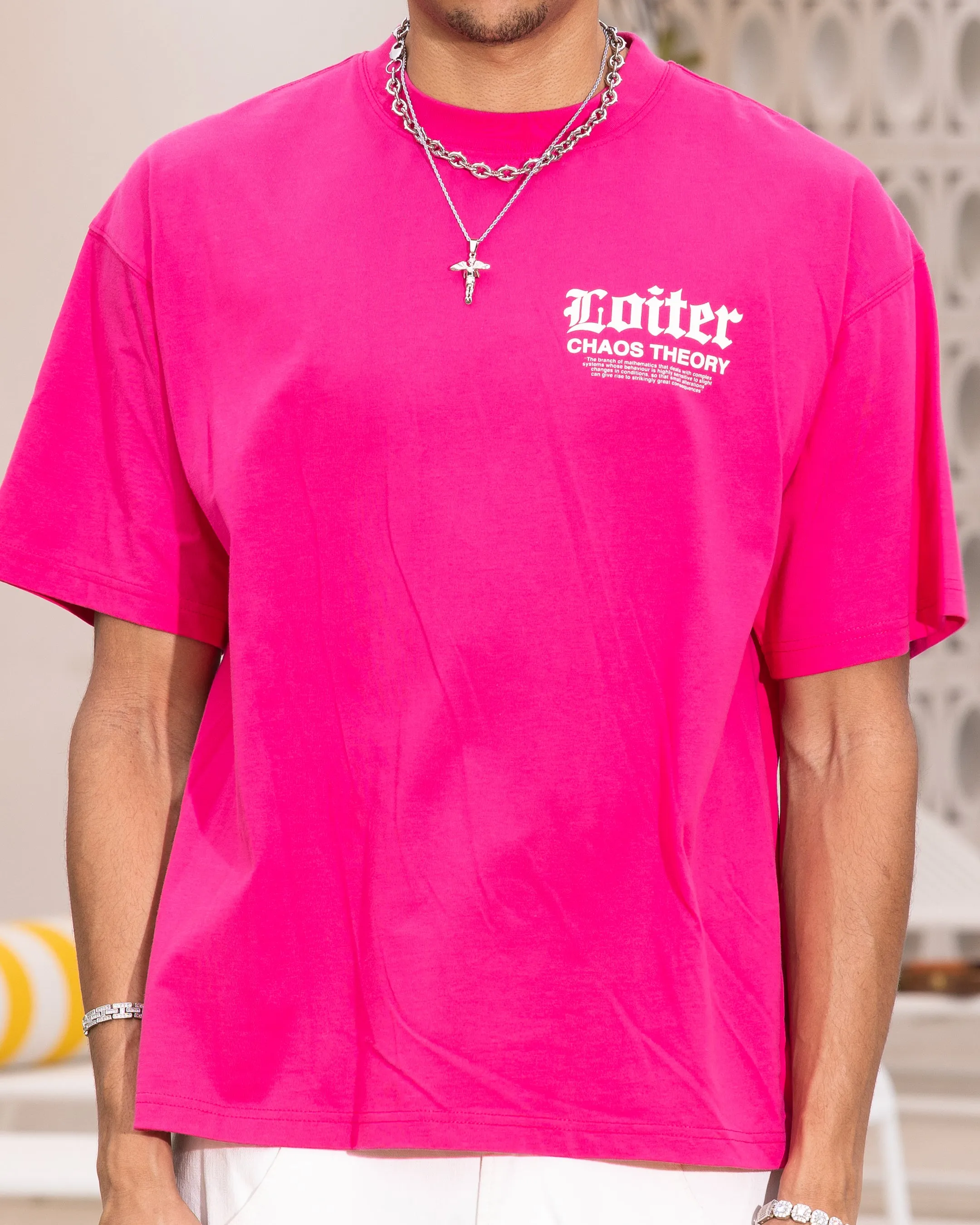 Classic Fit Perfect Comfort Loiter Chaos Theory T-Shirt Hot Pink