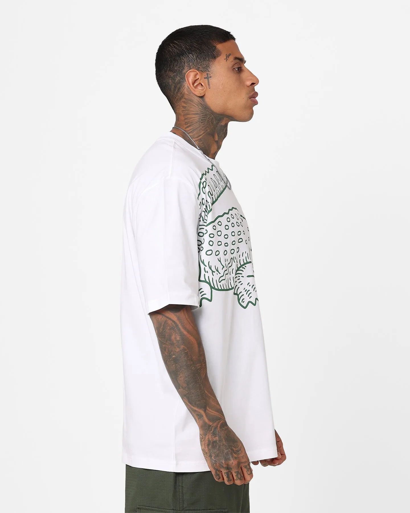 Lacoste Big Croc Loose Fit T-Shirt White Perfect for Vacation Gym workout