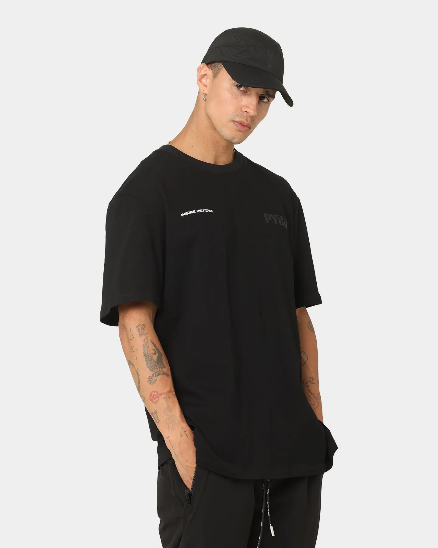 Stylish Layering PYRA Imagine Logo T-Shirt Black/Black
