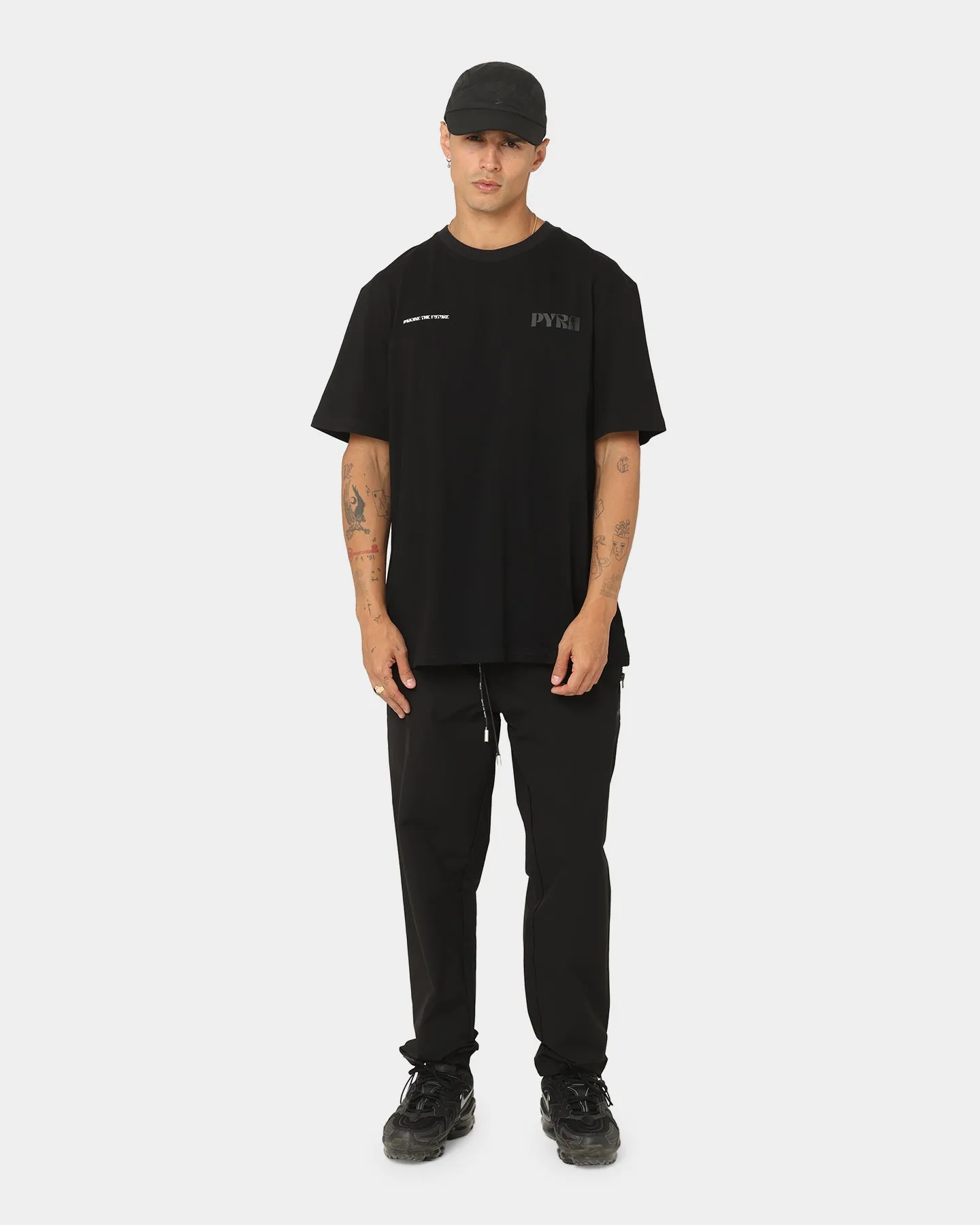 PYRA Imagine Logo T-Shirt Black/Black Indoor clothing Hygroscopic Fiber