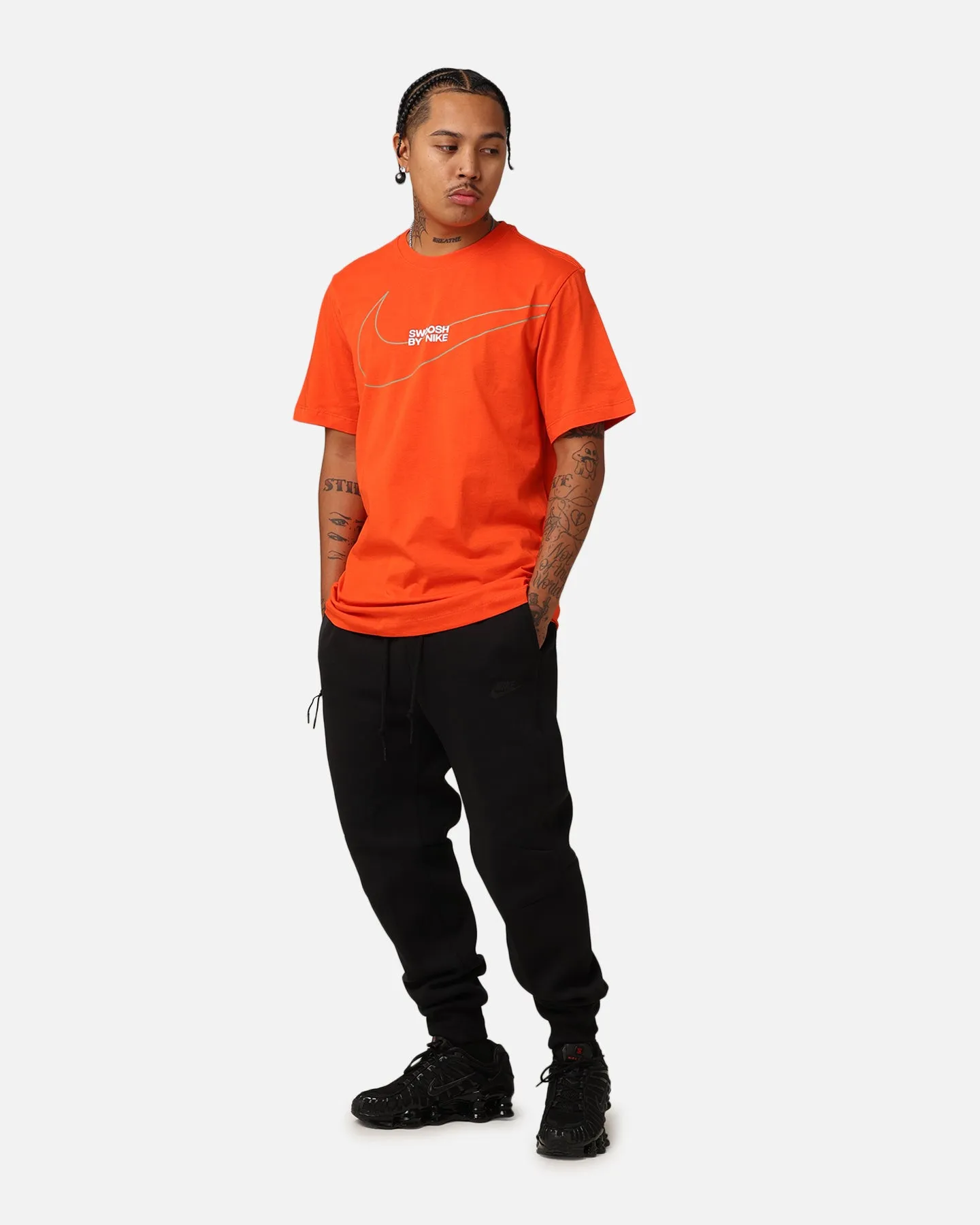 Layered Sleeve Construction Summer Wardrobe Nike Sportswear Liberty Big Swoosh T-Shirt Picante Red