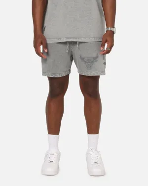Pro Standard Chicago Bulls Washed Classic Shorts Washed Grey denim material fishing outfit
