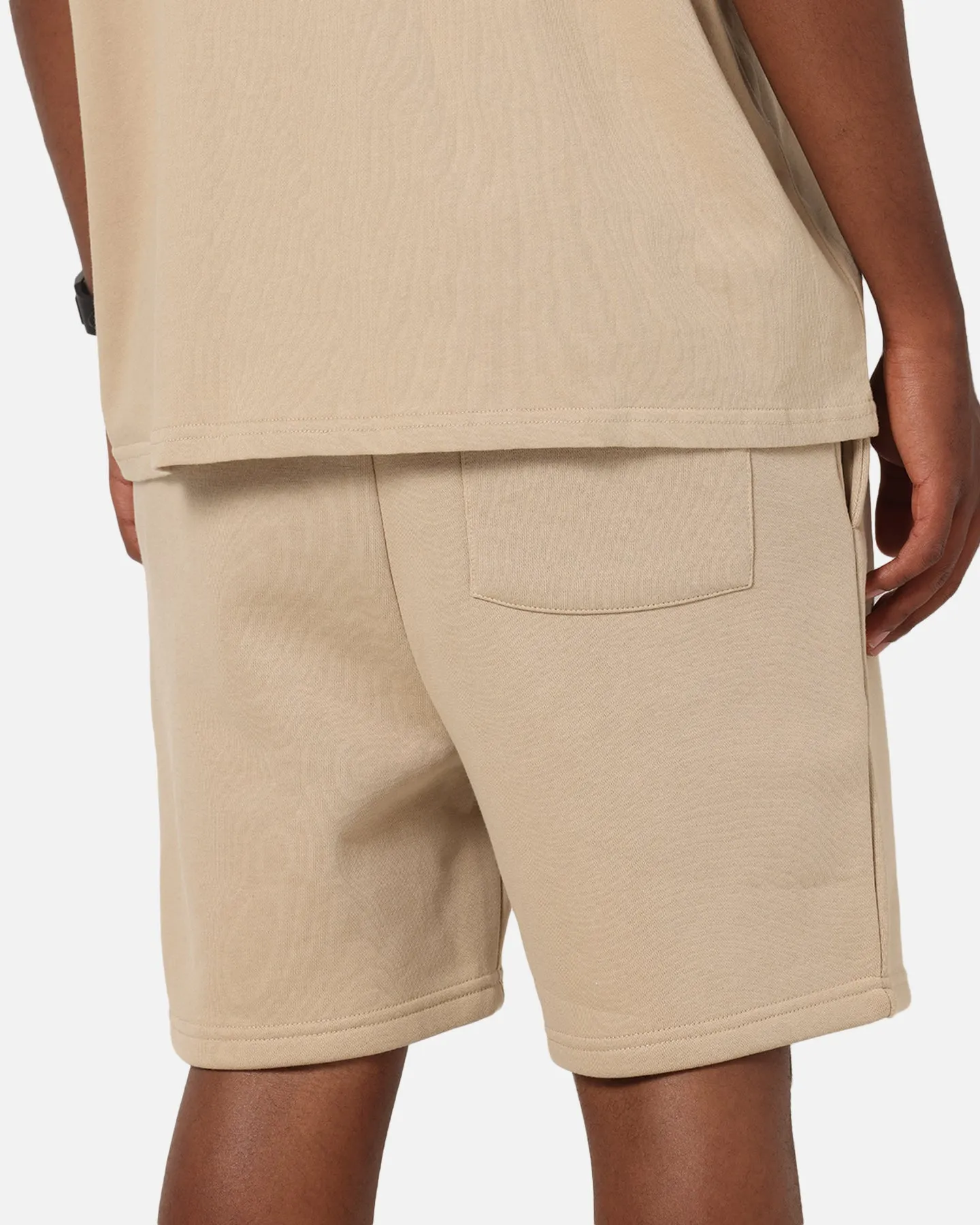Carre Premium Essentials Sweat Shorts Light Brown Streetwear