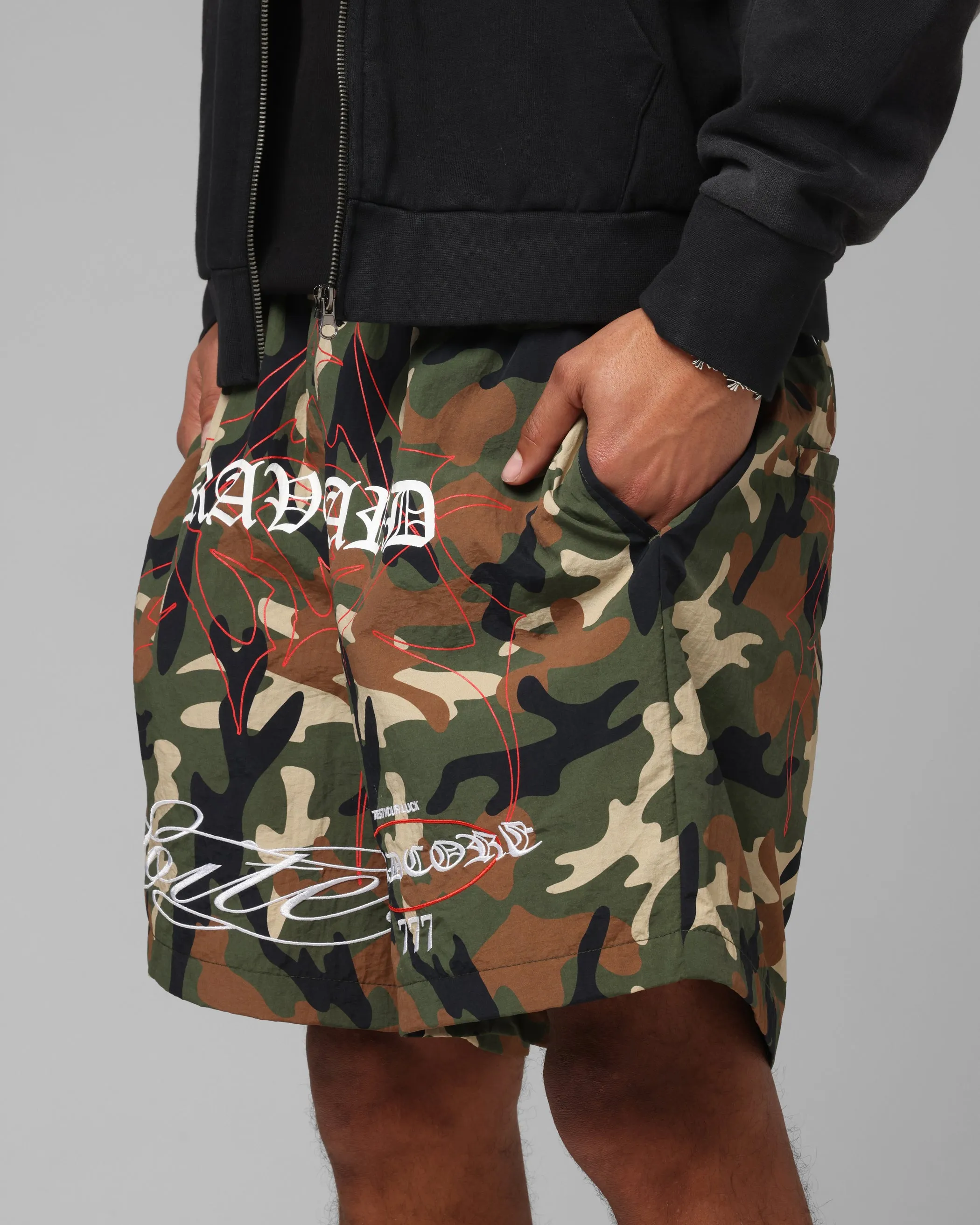 All Day Comfort Loiter Hardcore Walk Shorts Camo