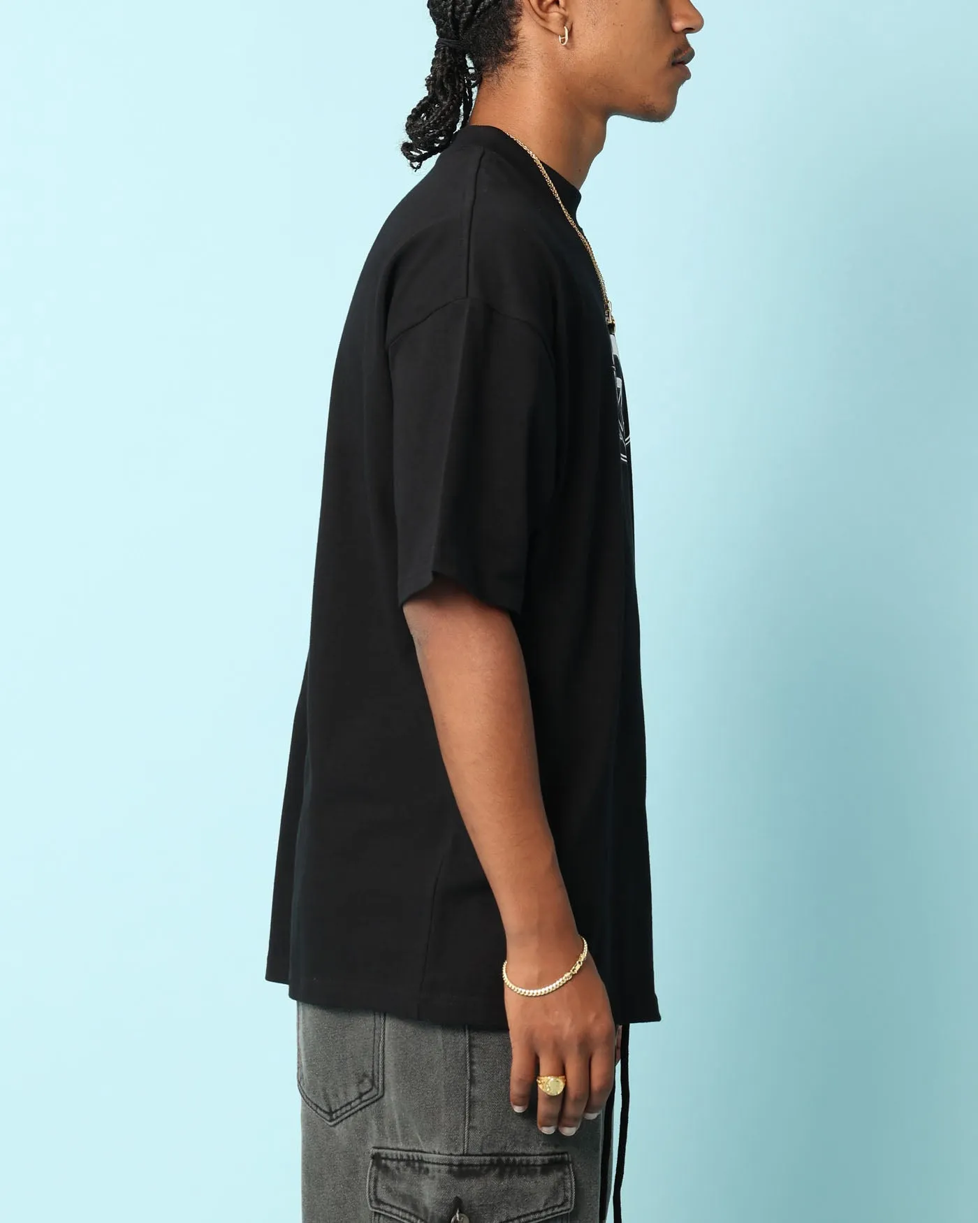 Cozy Wardrobe Carr?? Chromestar Oversized T-Shirt Black