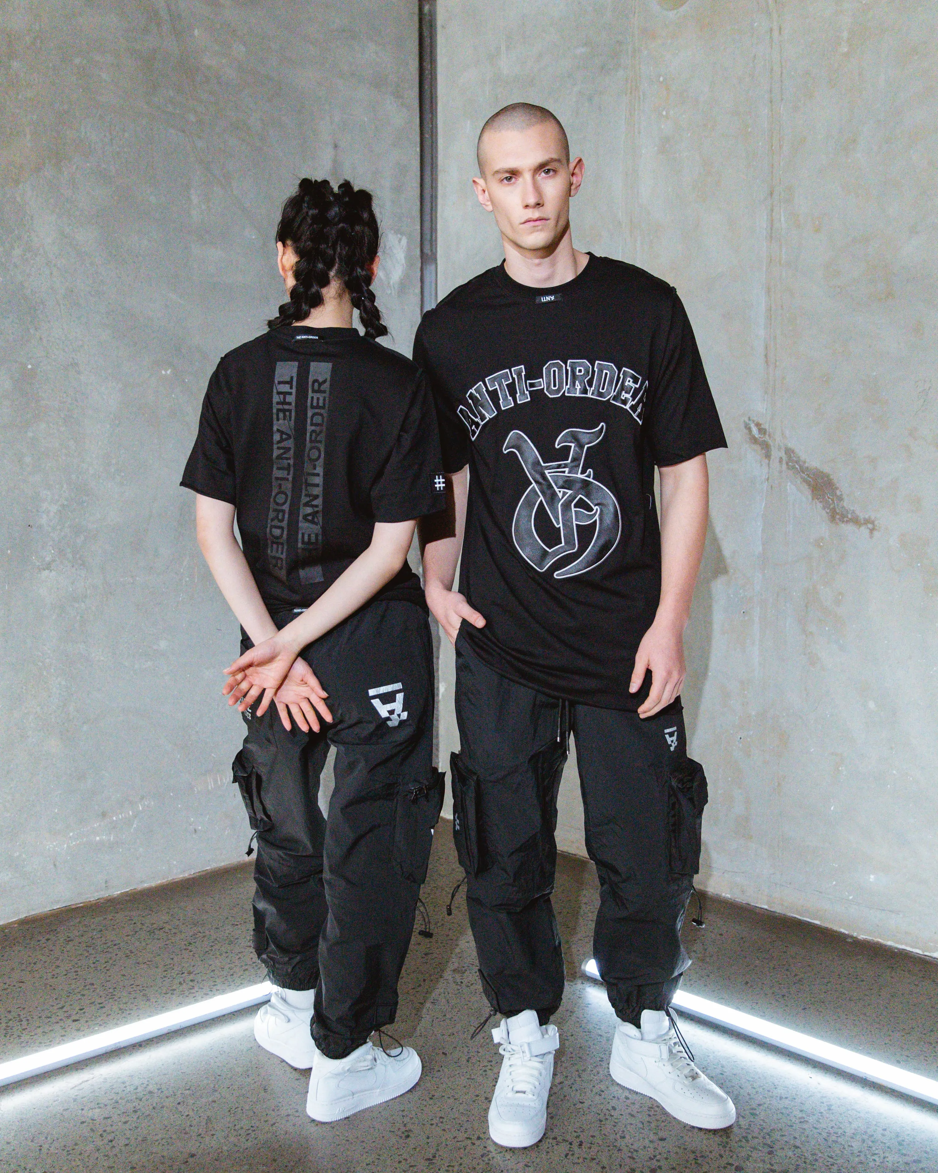 The Anti Order Antidote Symmetry T-Shirt Black Comfy Pieces Essential Fit
