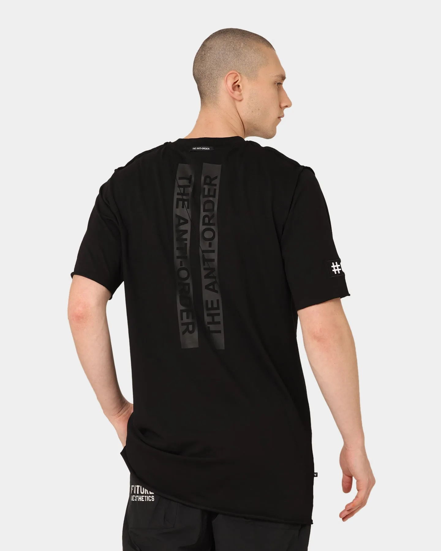 Comfortable Layer Men's The Anti Order Antidote Symmetry T-Shirt Black