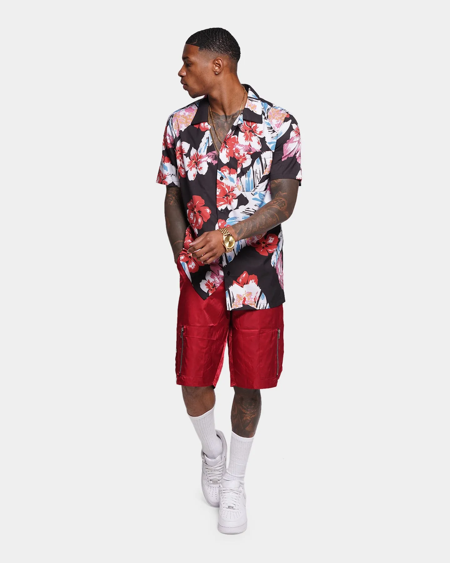 XXIII Hari Shorts Burgundy Beach-Ready Look