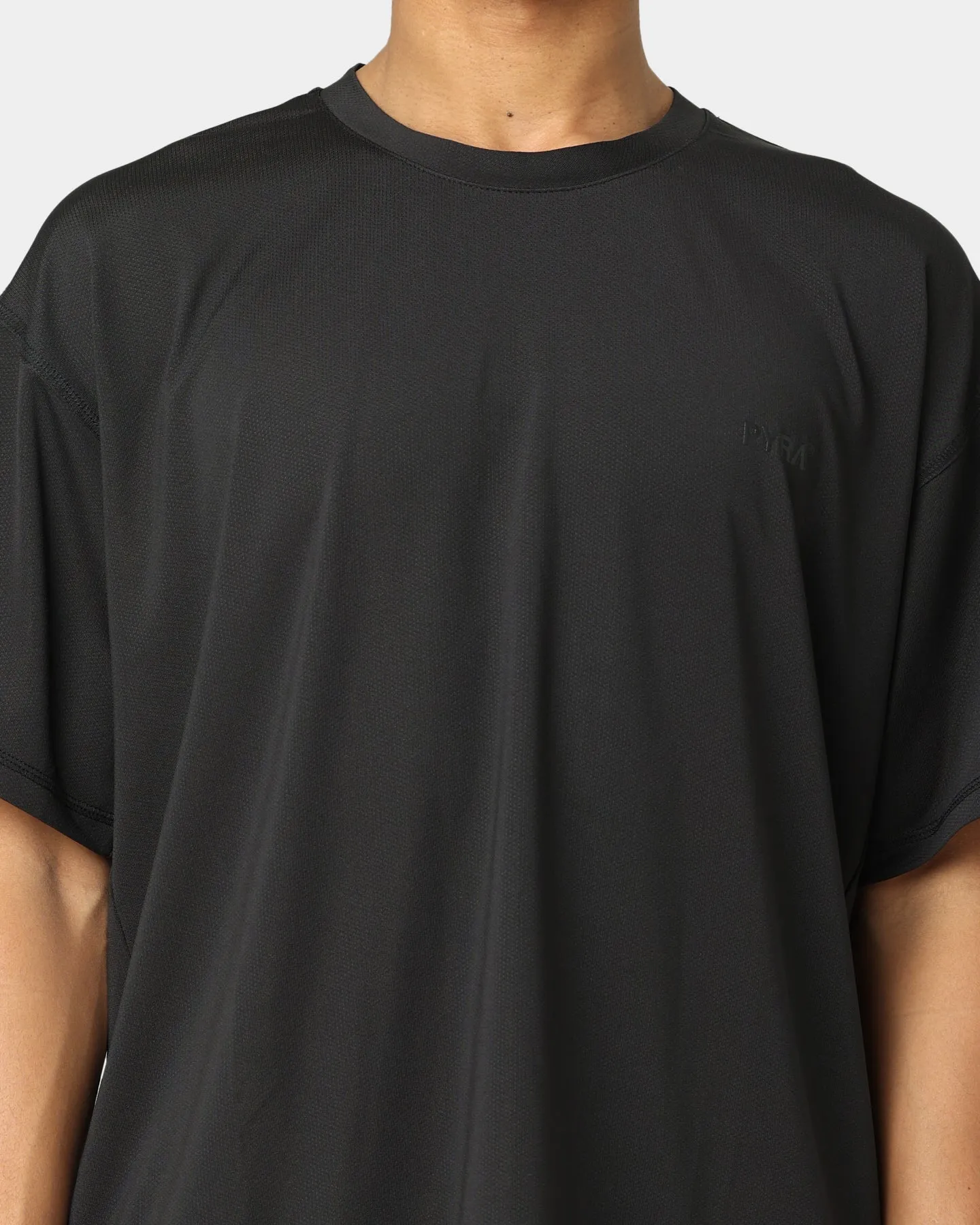 Pyra Nero Sports T-Shirt Black Street Casual Look