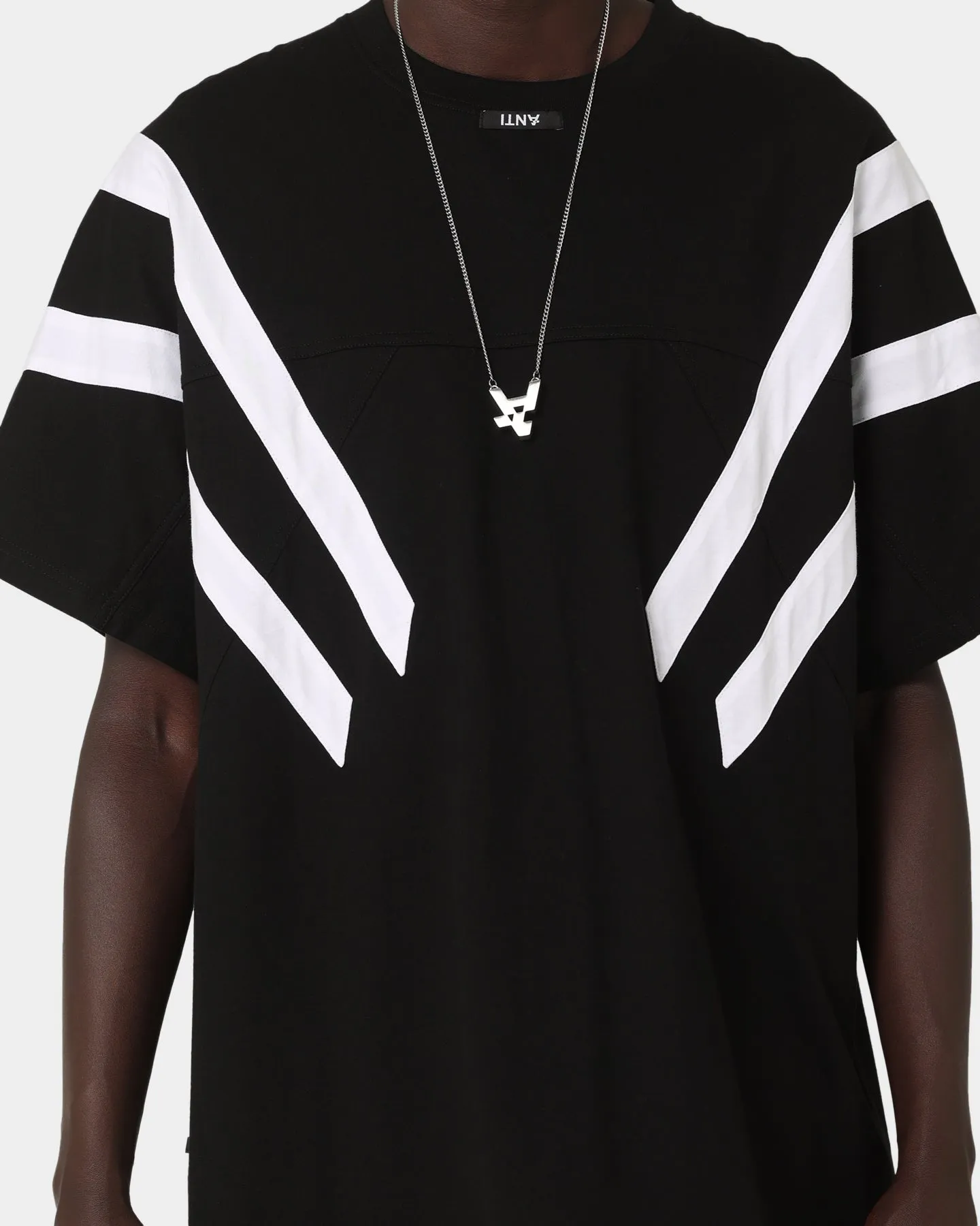Non Iron Finish The Anti Order Tokyo Moto T-Shirt Black/White