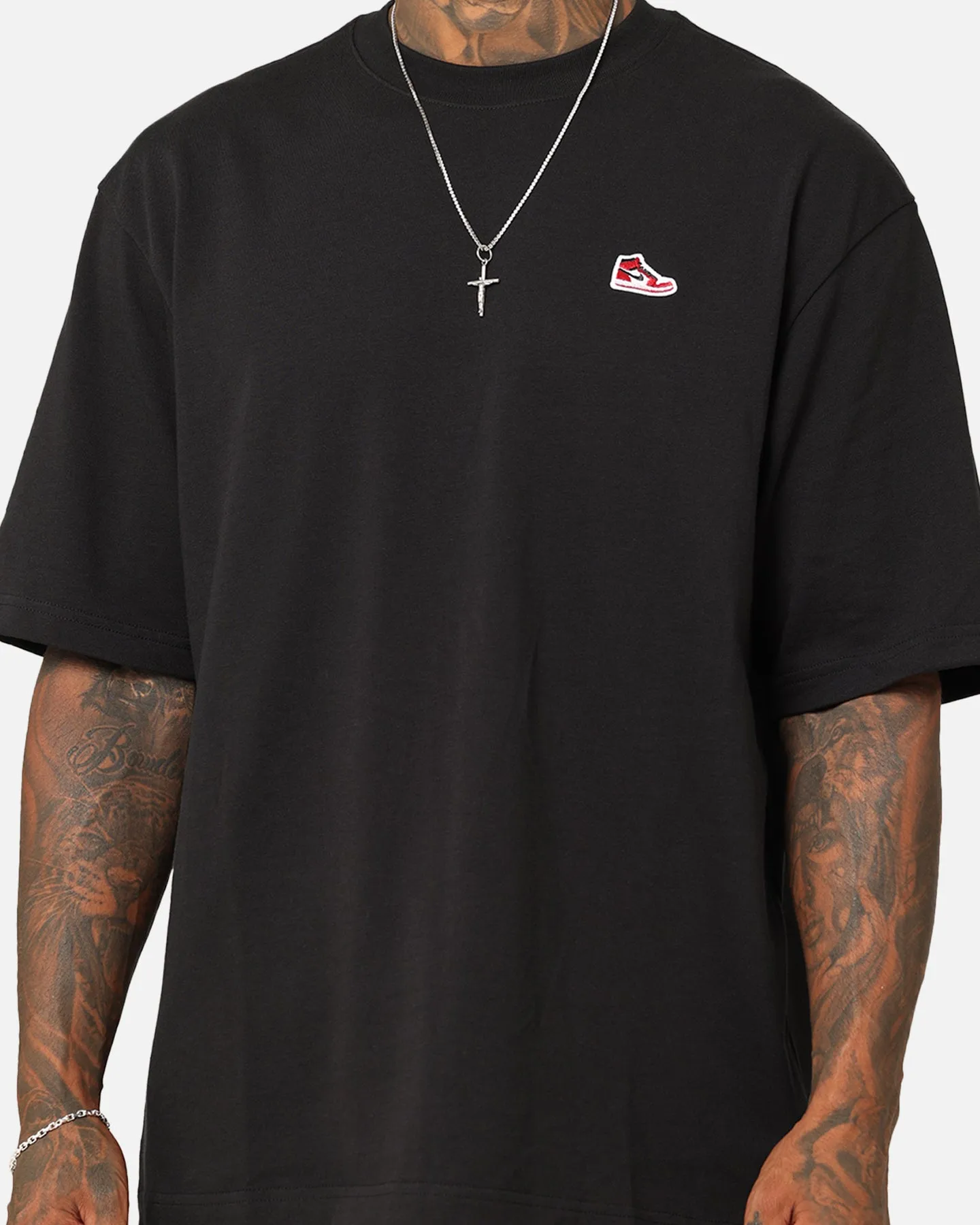Jordan Brand Sneaker Patch Crew T-Shirt Black Holiday Style Trend